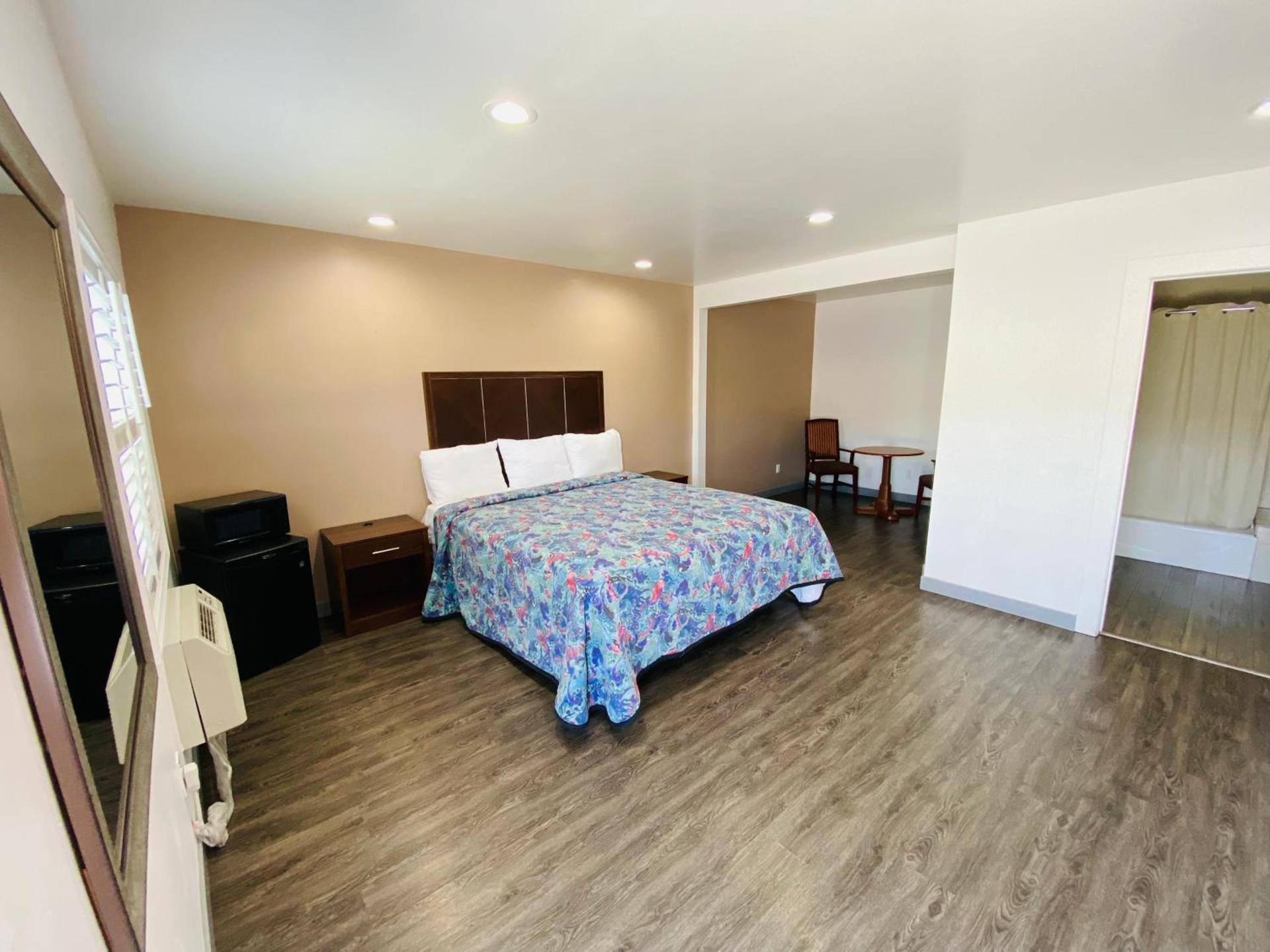 Cozy motel photo 11