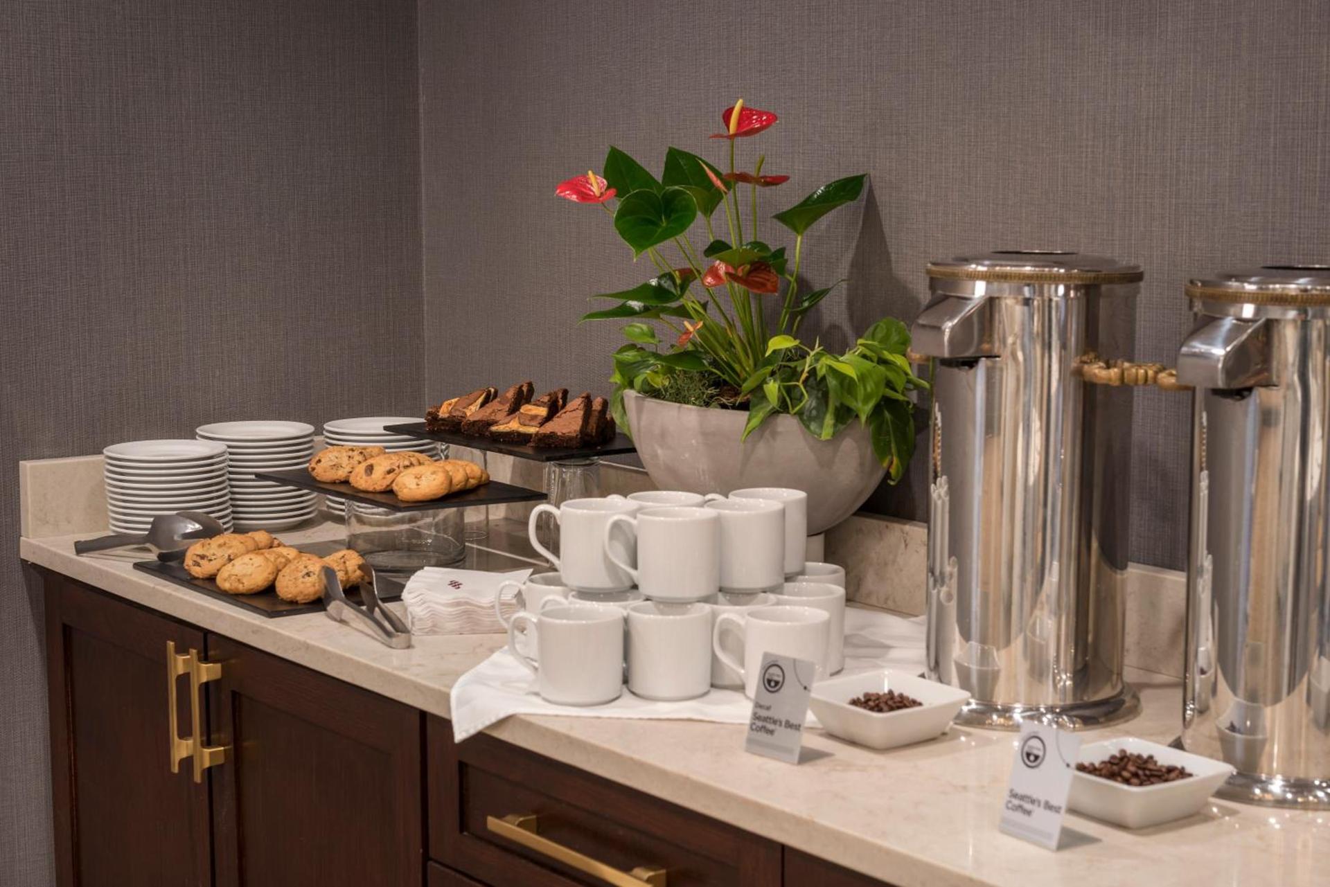 Crowne Plaza Providence-Warwick (Airport) by IHG photo 23