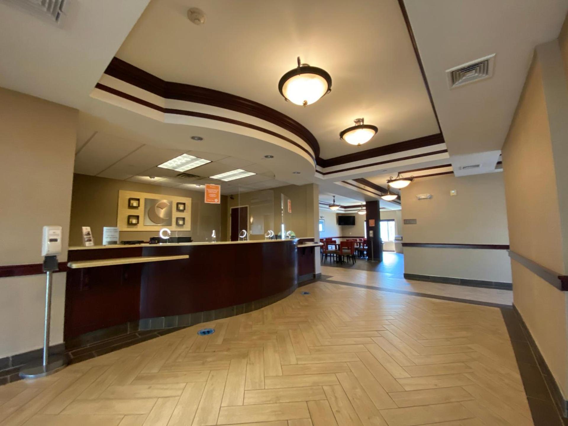 Comfort Inn East Windsor - Springfield photo 34