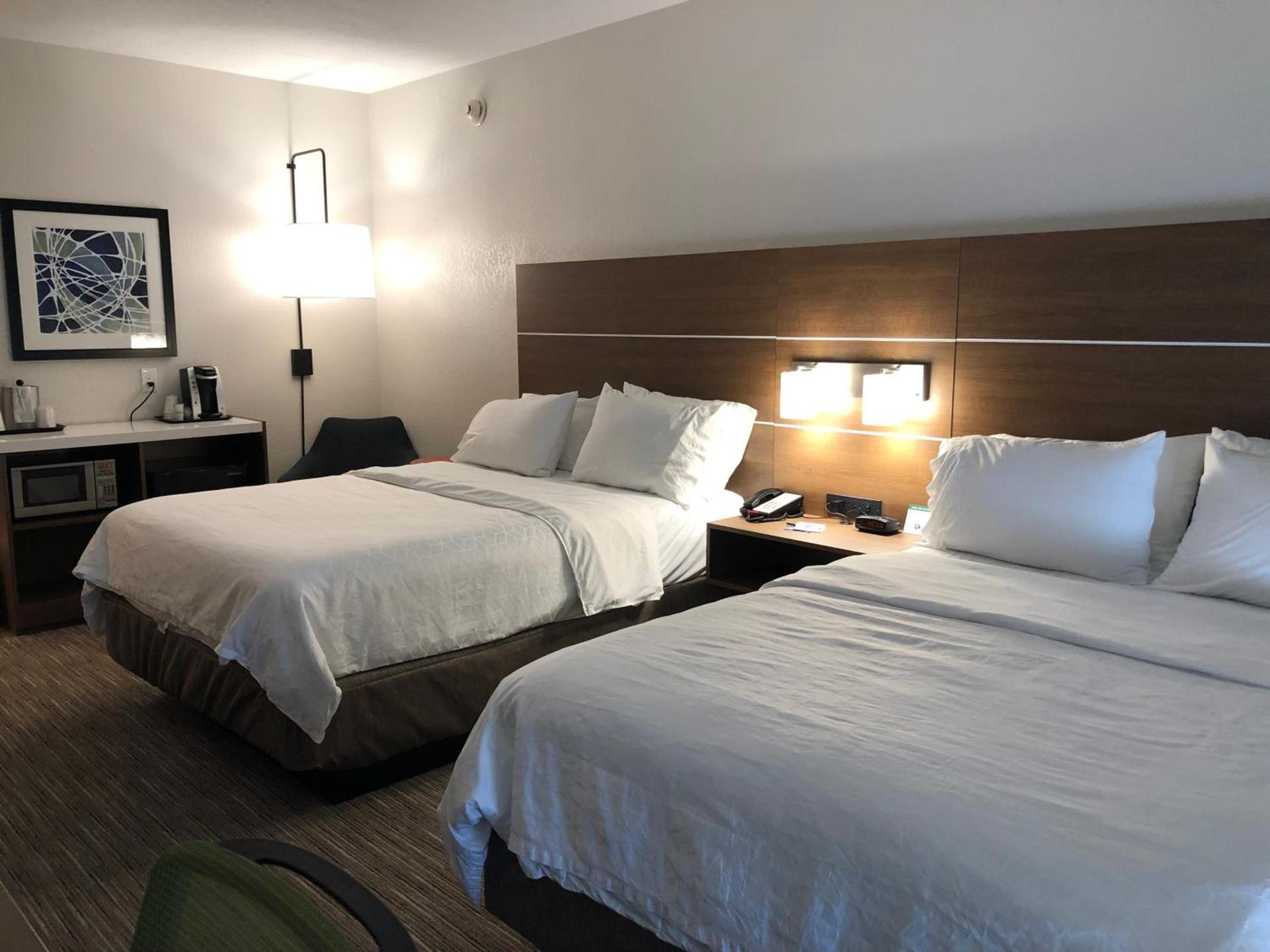 Holiday Inn Express Hotel & Suites Franklin by IHG photo 24