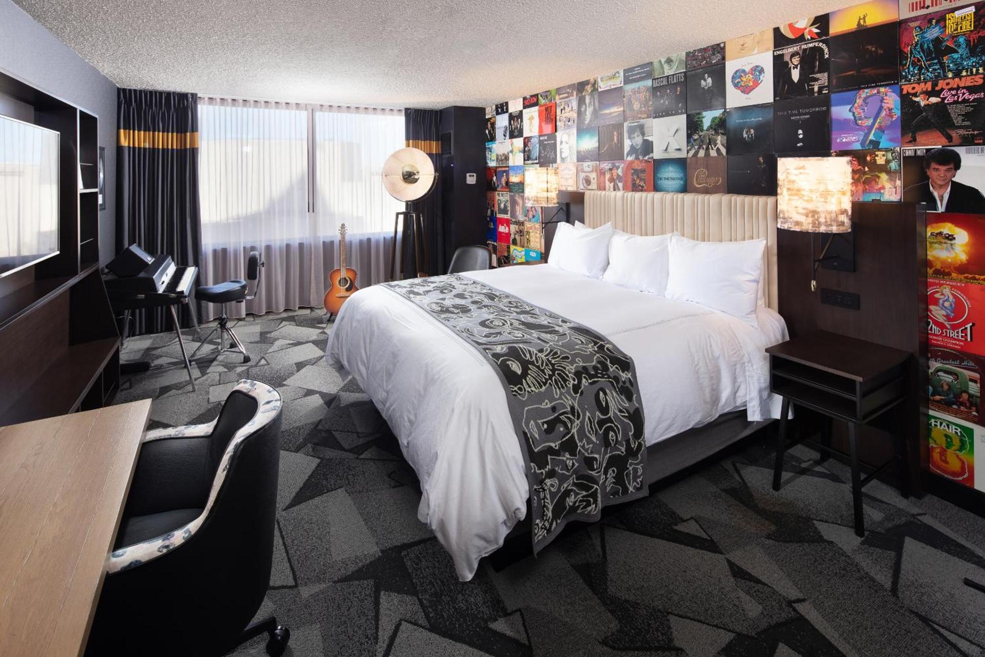 Saint Kate - The Arts Hotel photo 57
