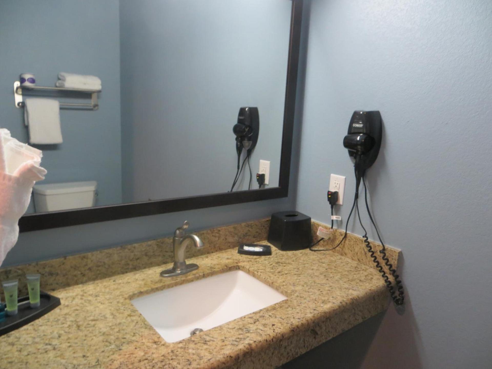 Black Gold Inn photo 9