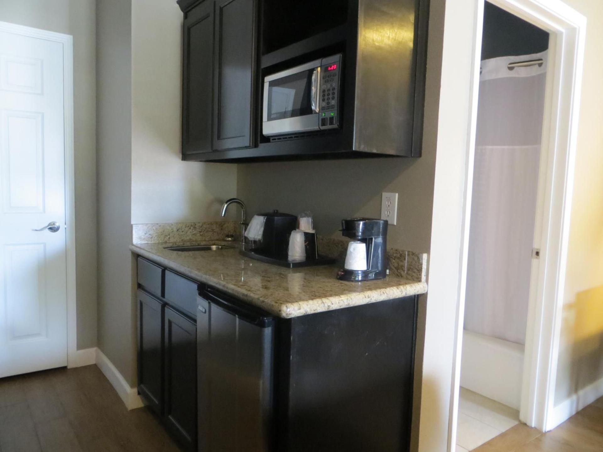 Black Gold Inn photo 7