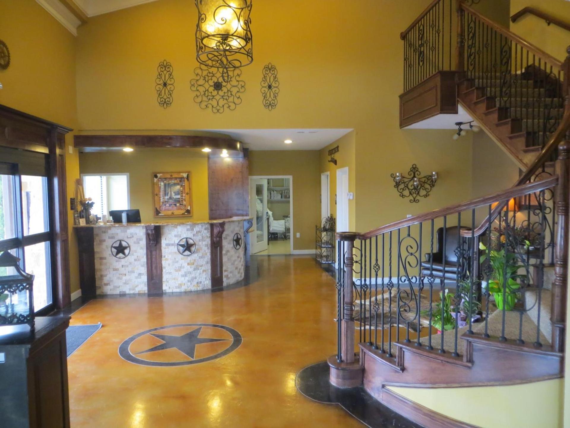 Black Gold Inn photo 2