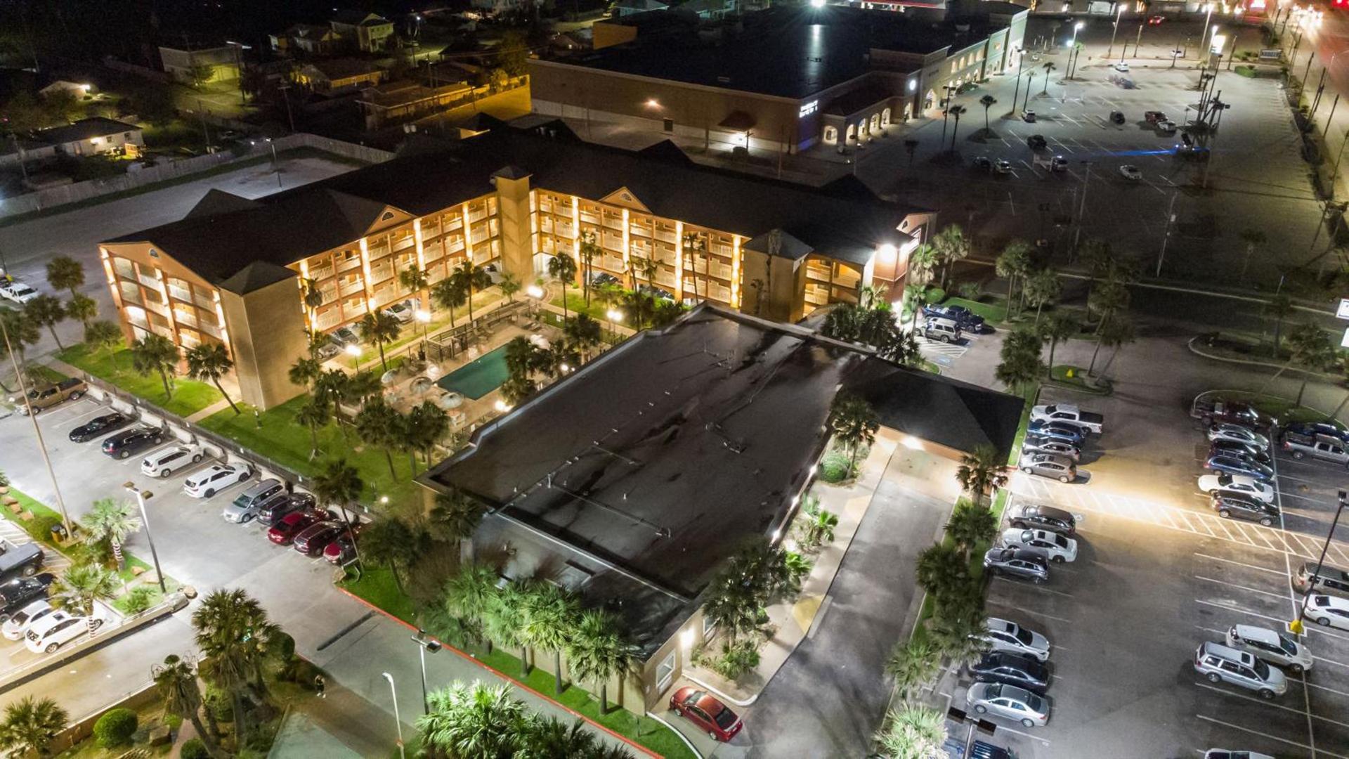 Beachfront Palms Resort Galveston, an Ascend Collection Hotel photo 47
