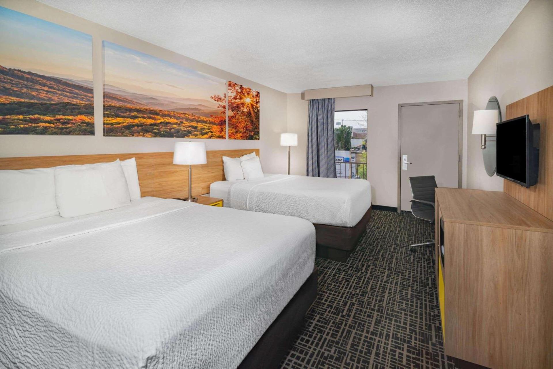 Days Inn by Wyndham Cookeville photo 9