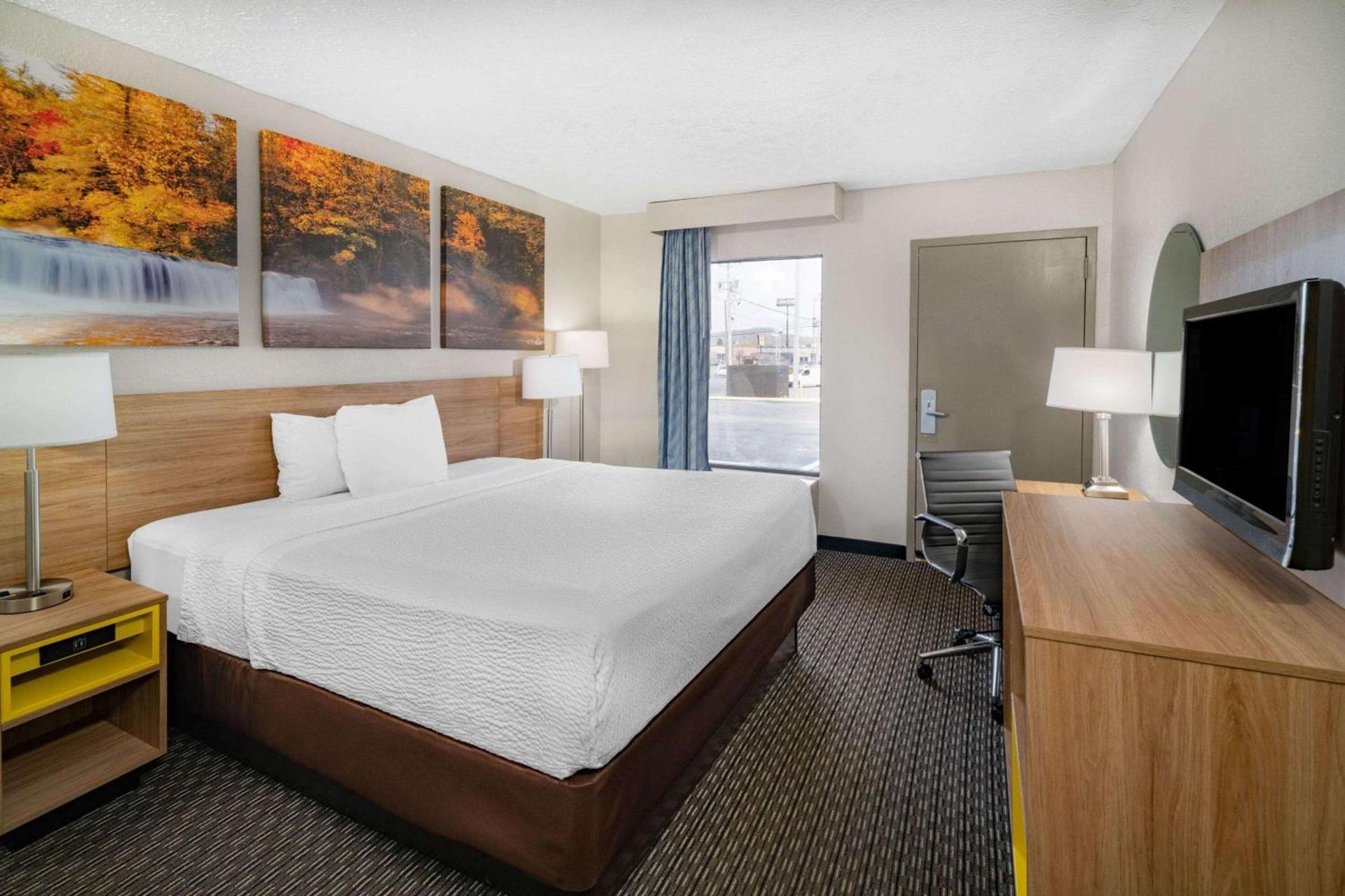 Days Inn by Wyndham Cookeville photo 10