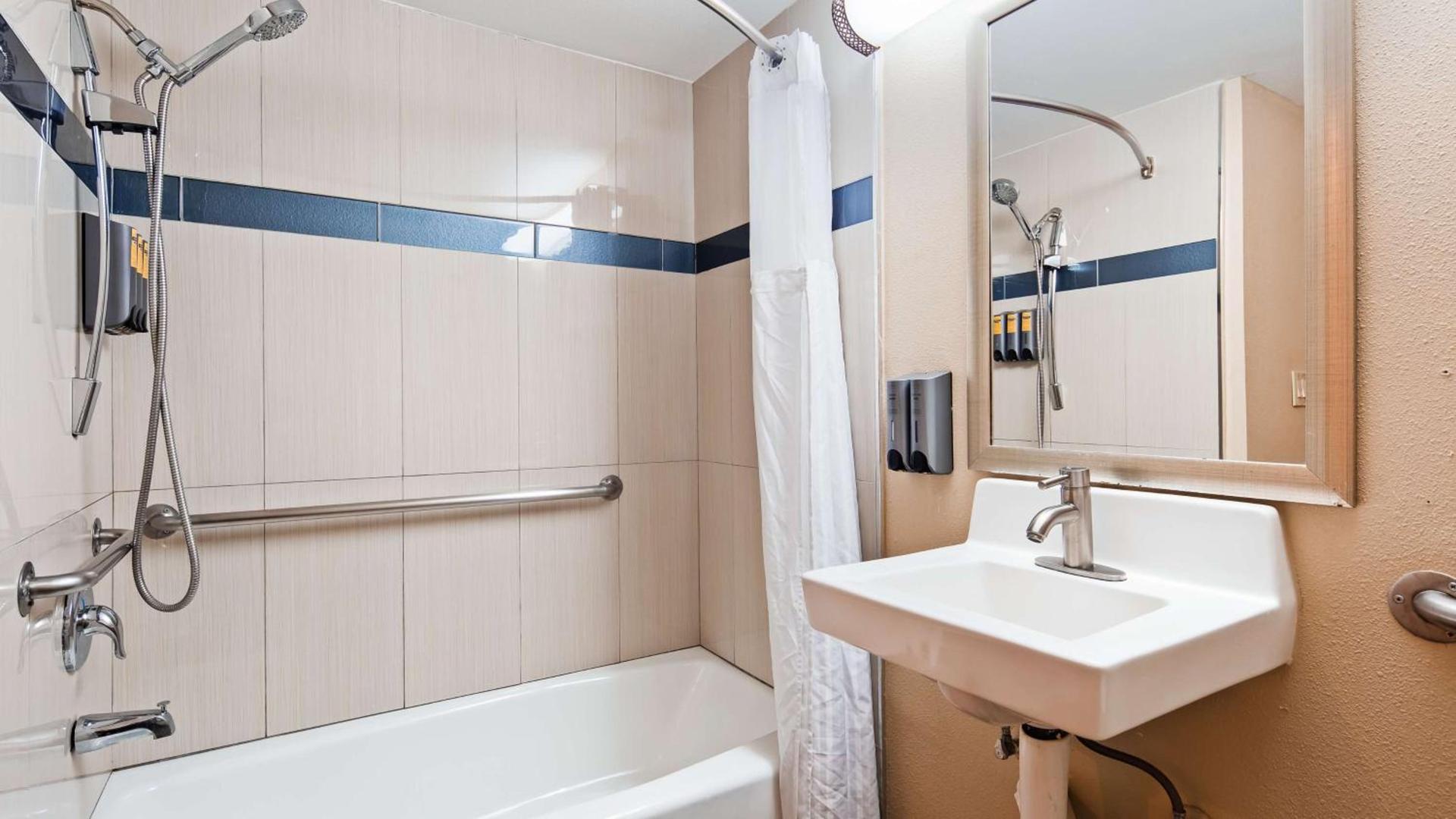 Placentia - Anaheim Orange County Hotel photo 16