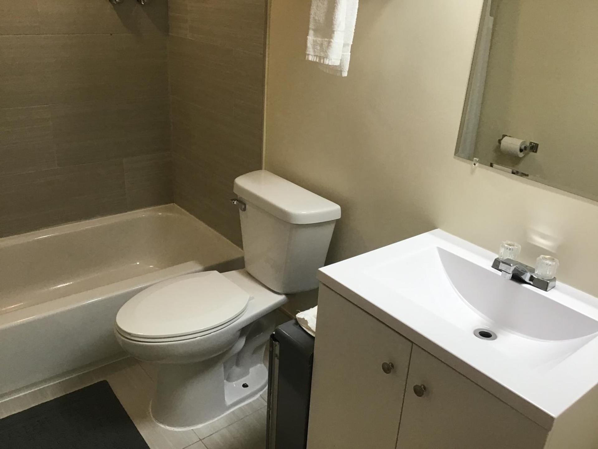 Bellevue Hotel and Suites photo 19