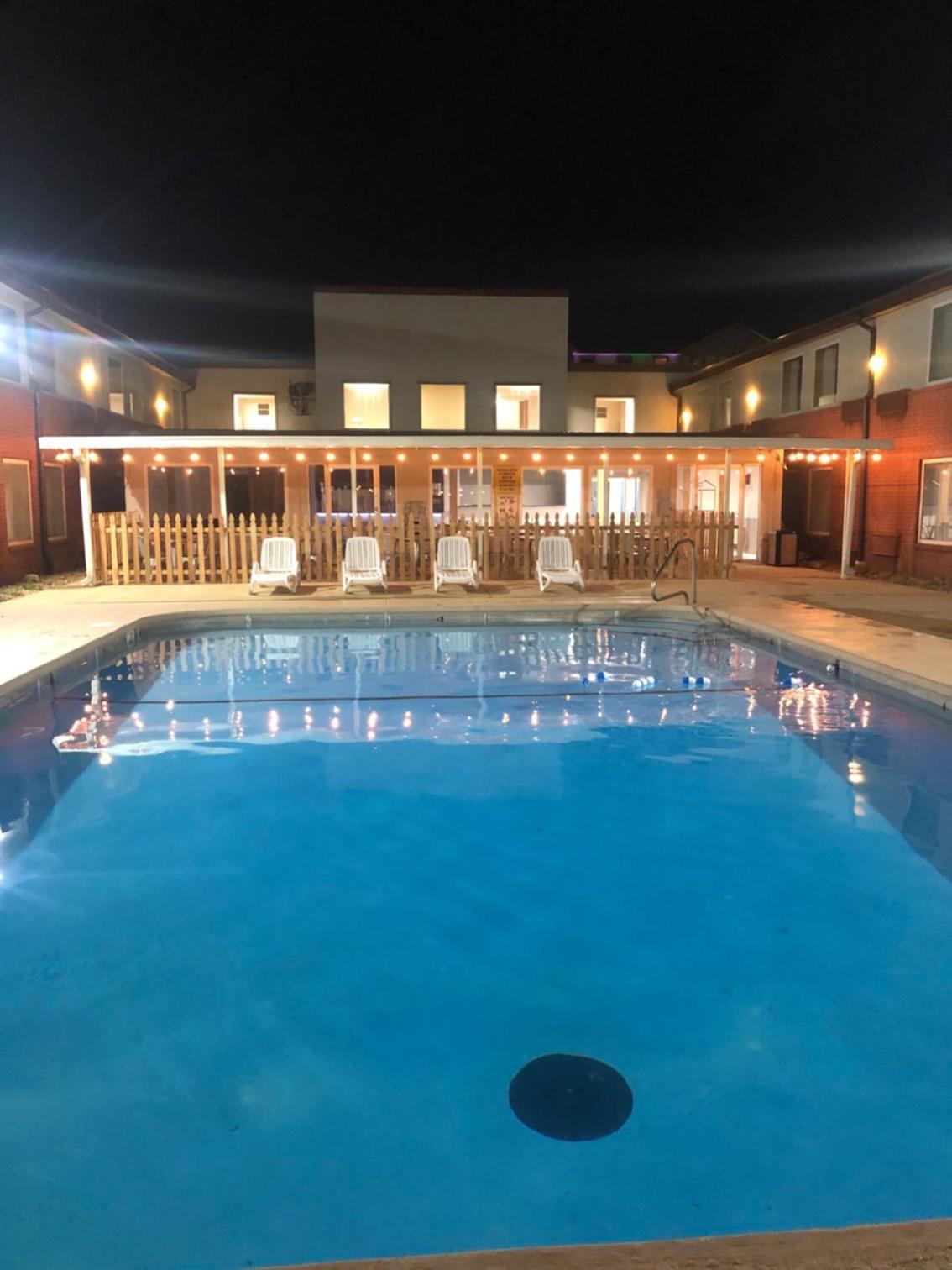 THE BRANSINN Entertainment District photo 2