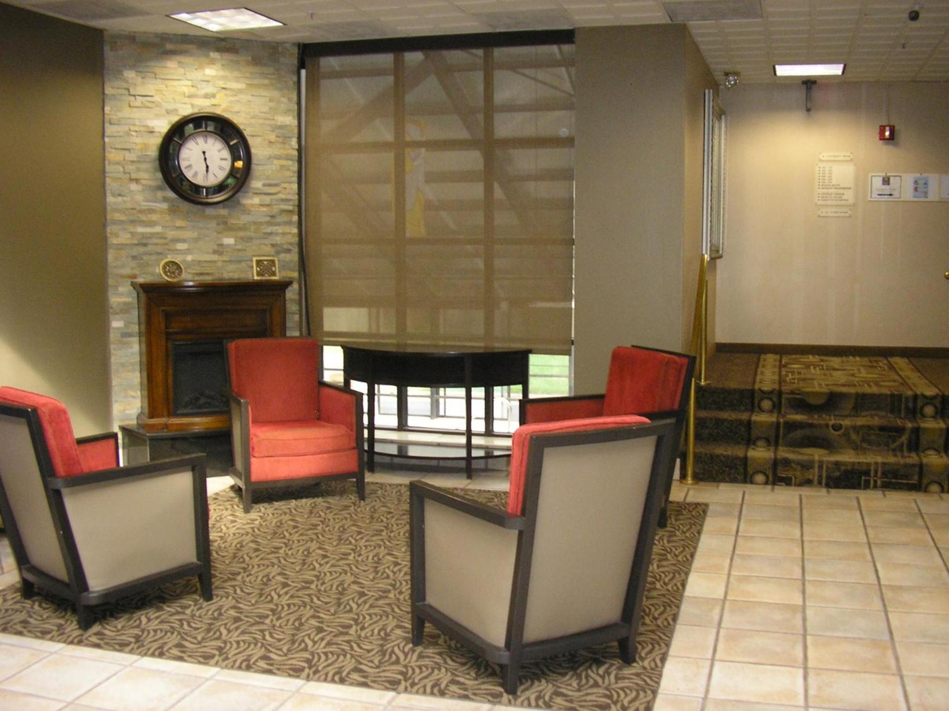 Comfort Inn University Center photo 6