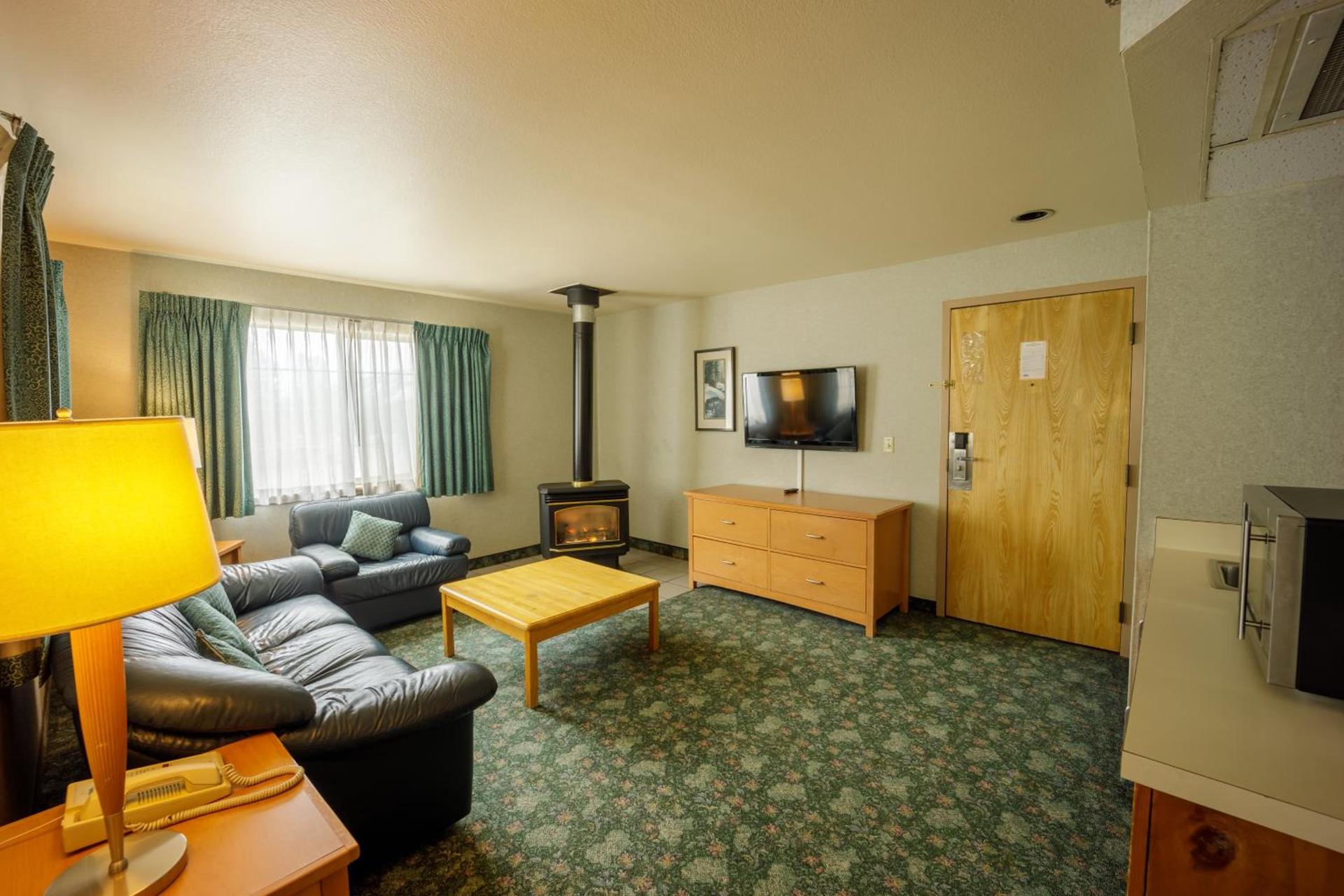 The Summit Inn photo 18