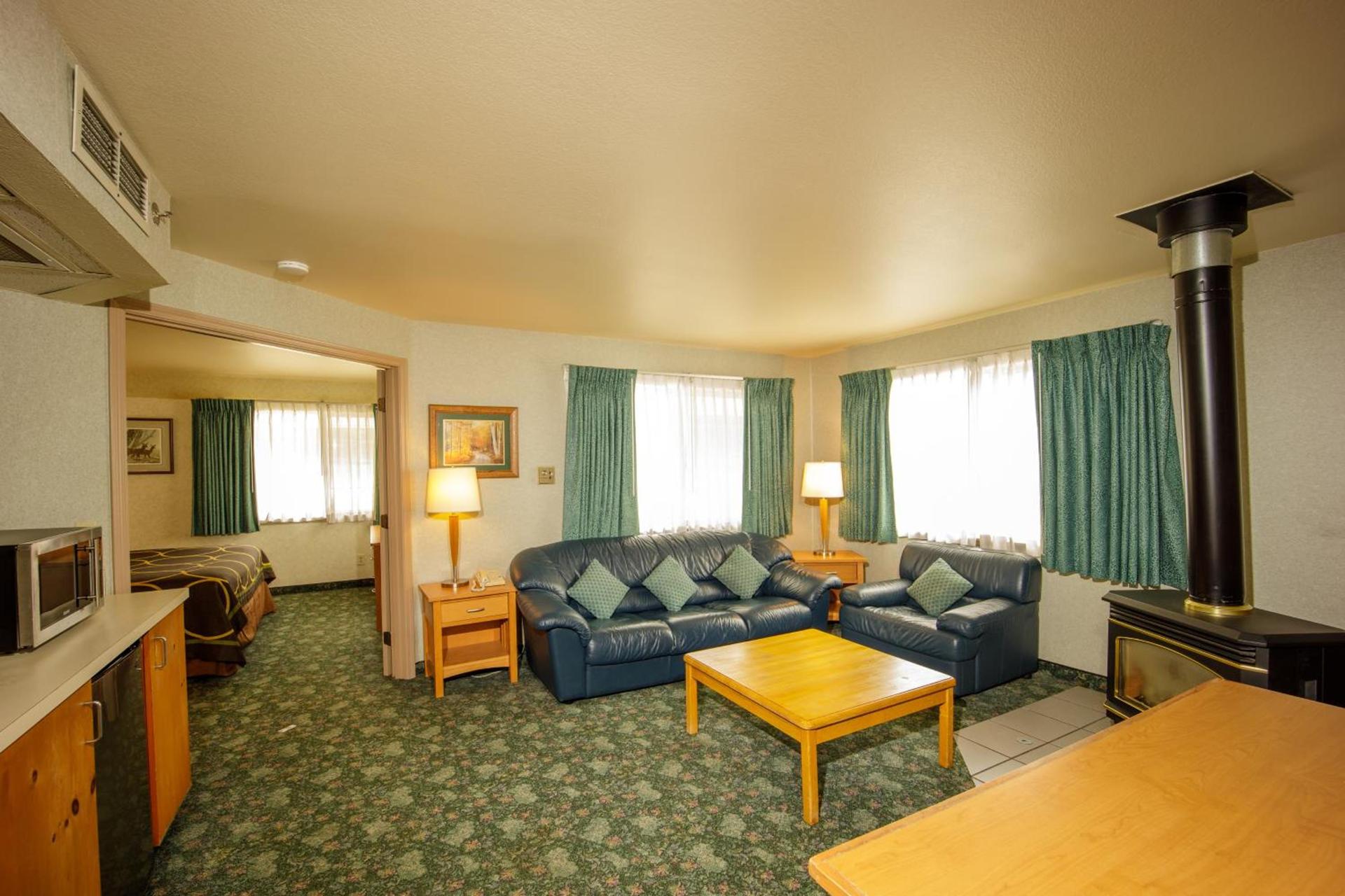 The Summit Inn photo 9