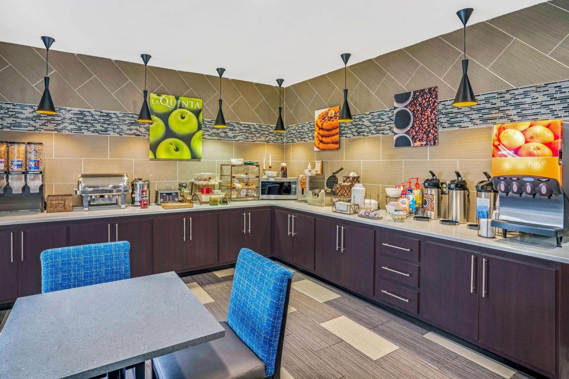 La Quinta by Wyndham Cookeville photo 16