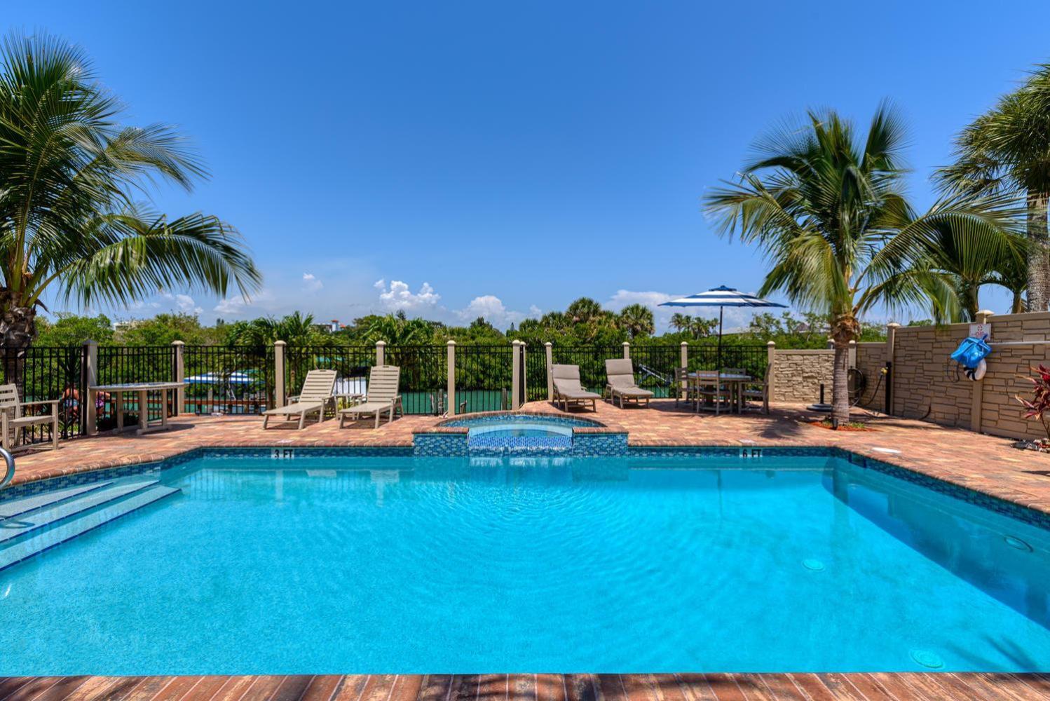 Suntan Terrace photo 29