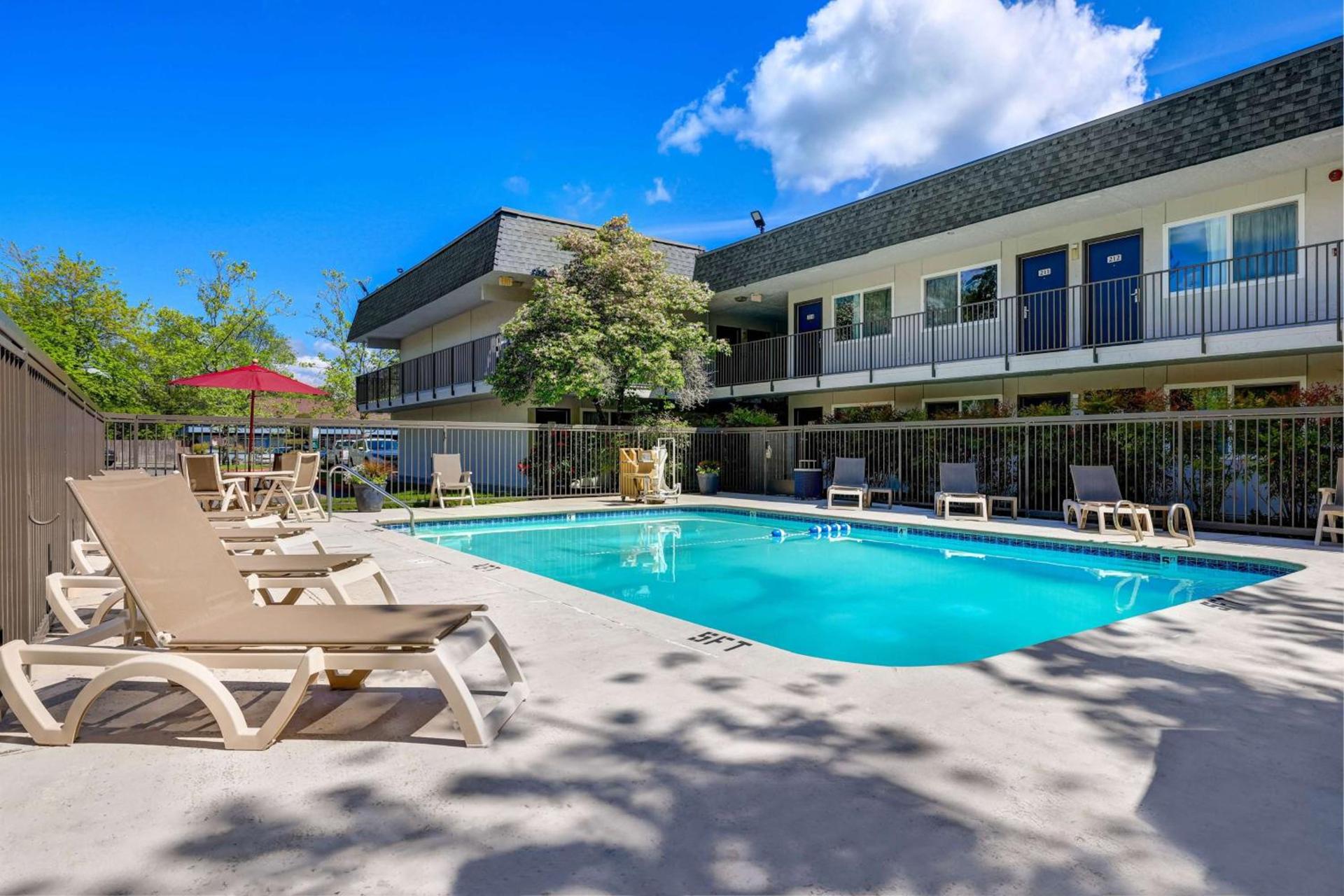 Motel 6-Issaquah, WA - Seattle - East photo 5
