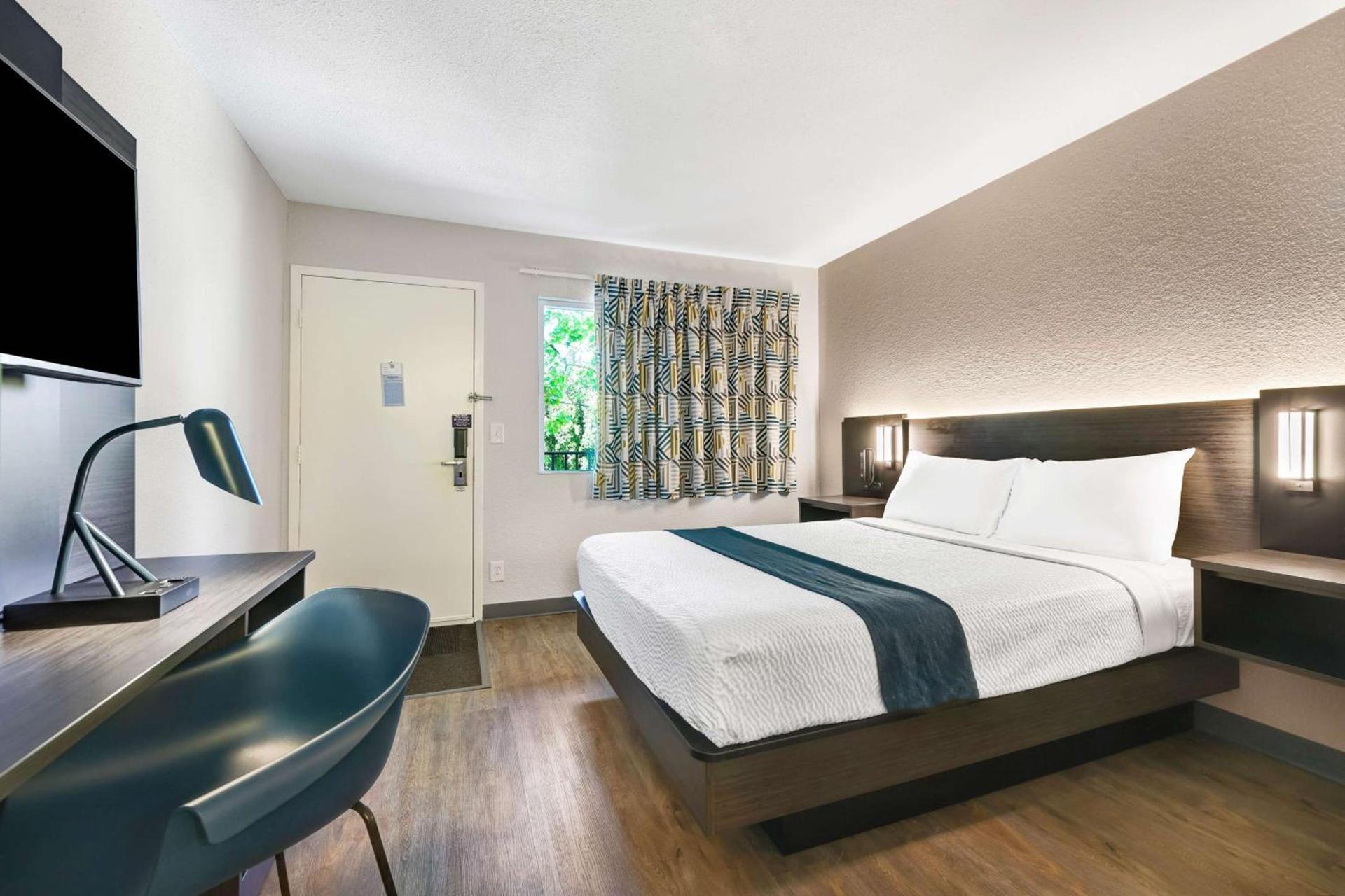 Motel 6-Issaquah, WA - Seattle - East photo 19