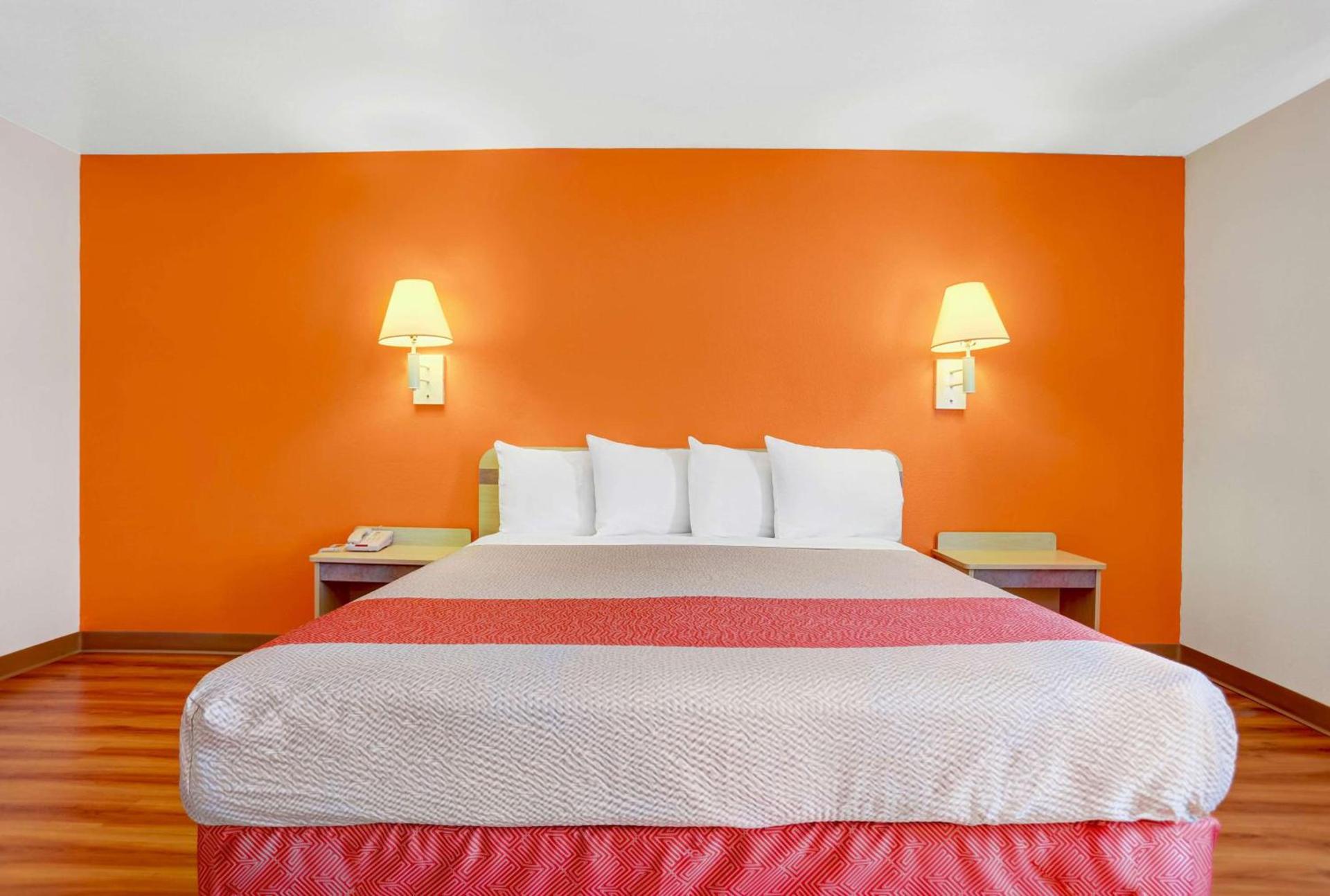 Motel 6-Espanola, NM photo 3