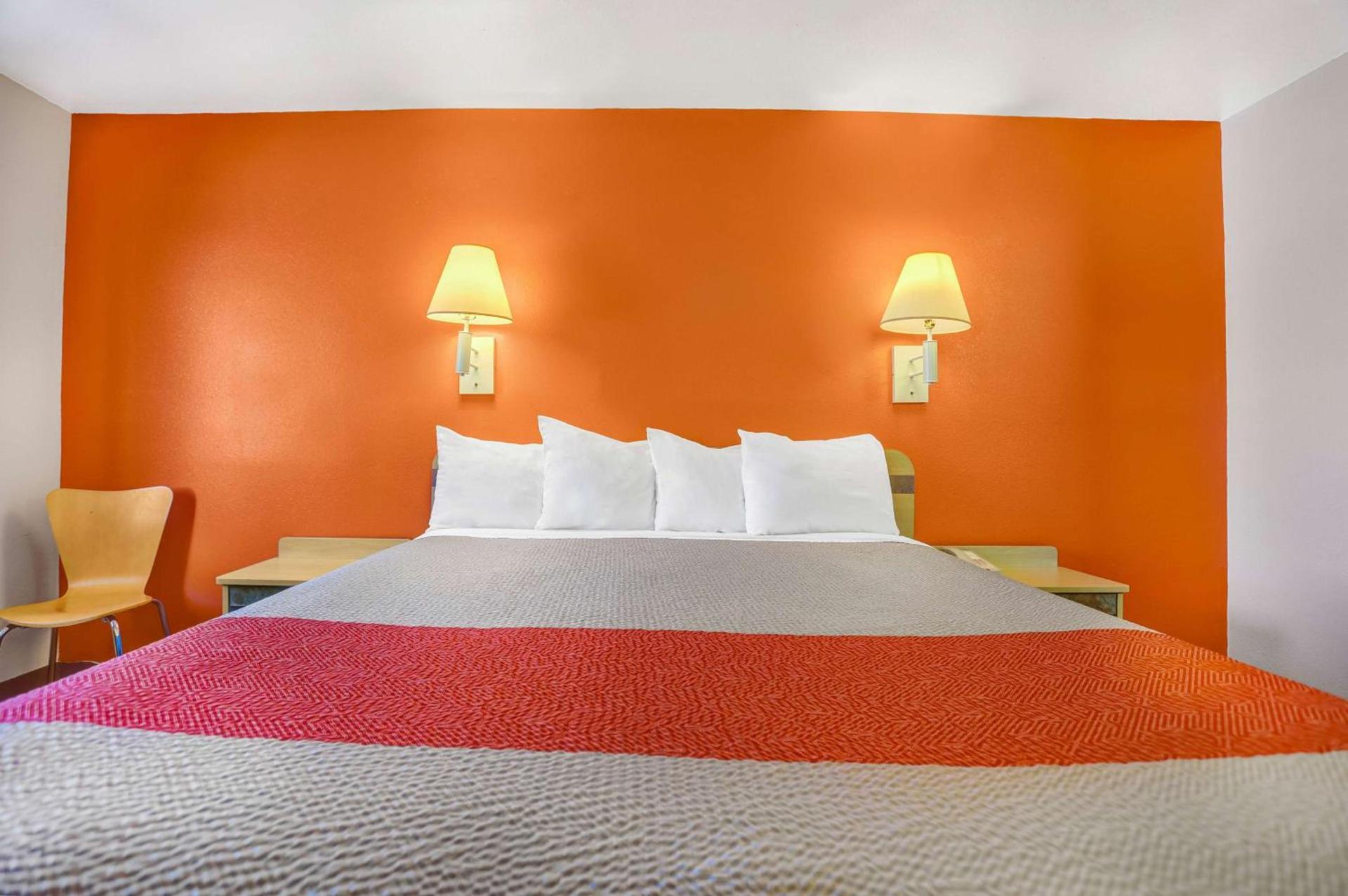 Motel 6-Espanola, NM photo 10
