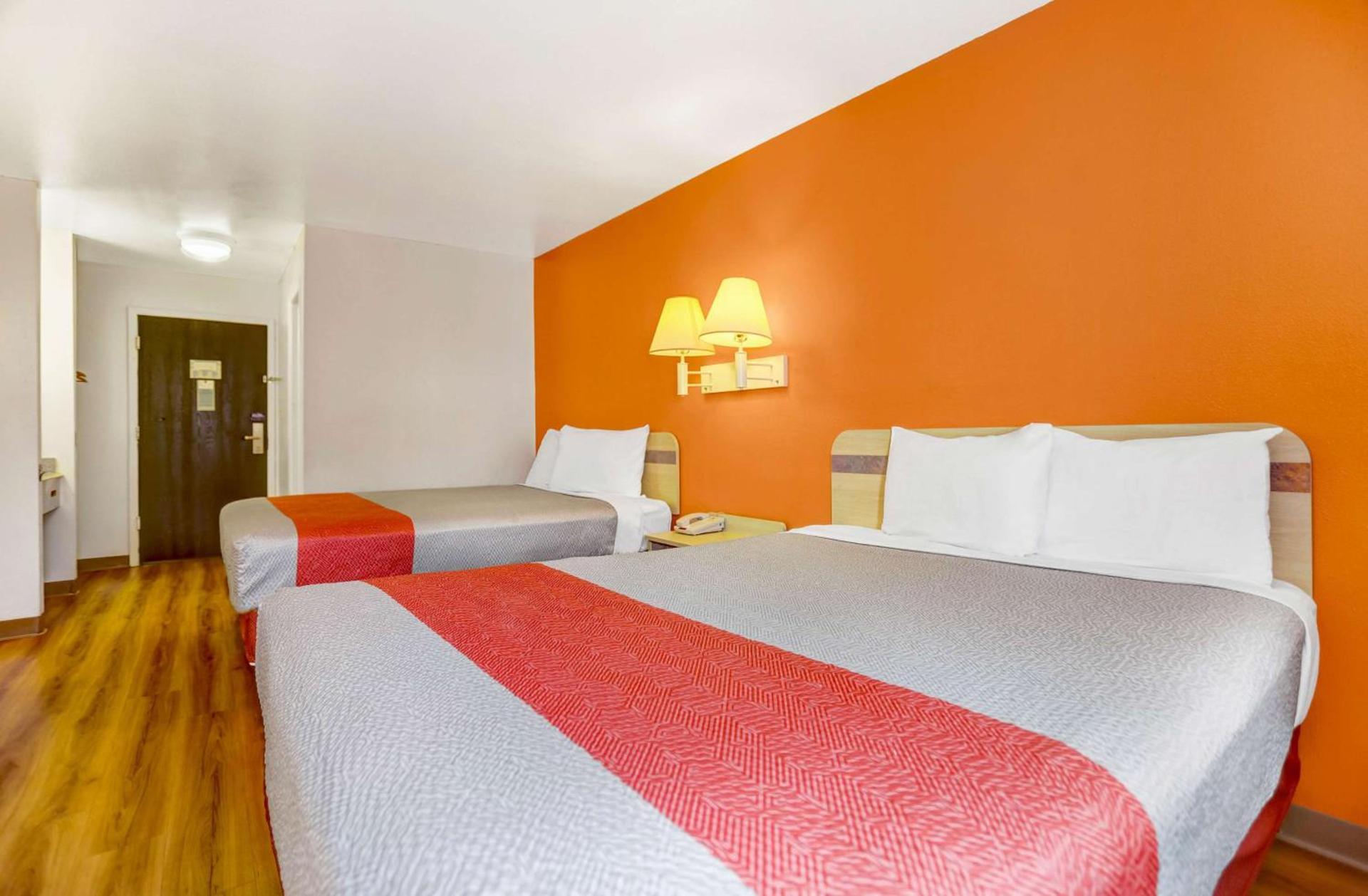Motel 6-Espanola, NM photo 17
