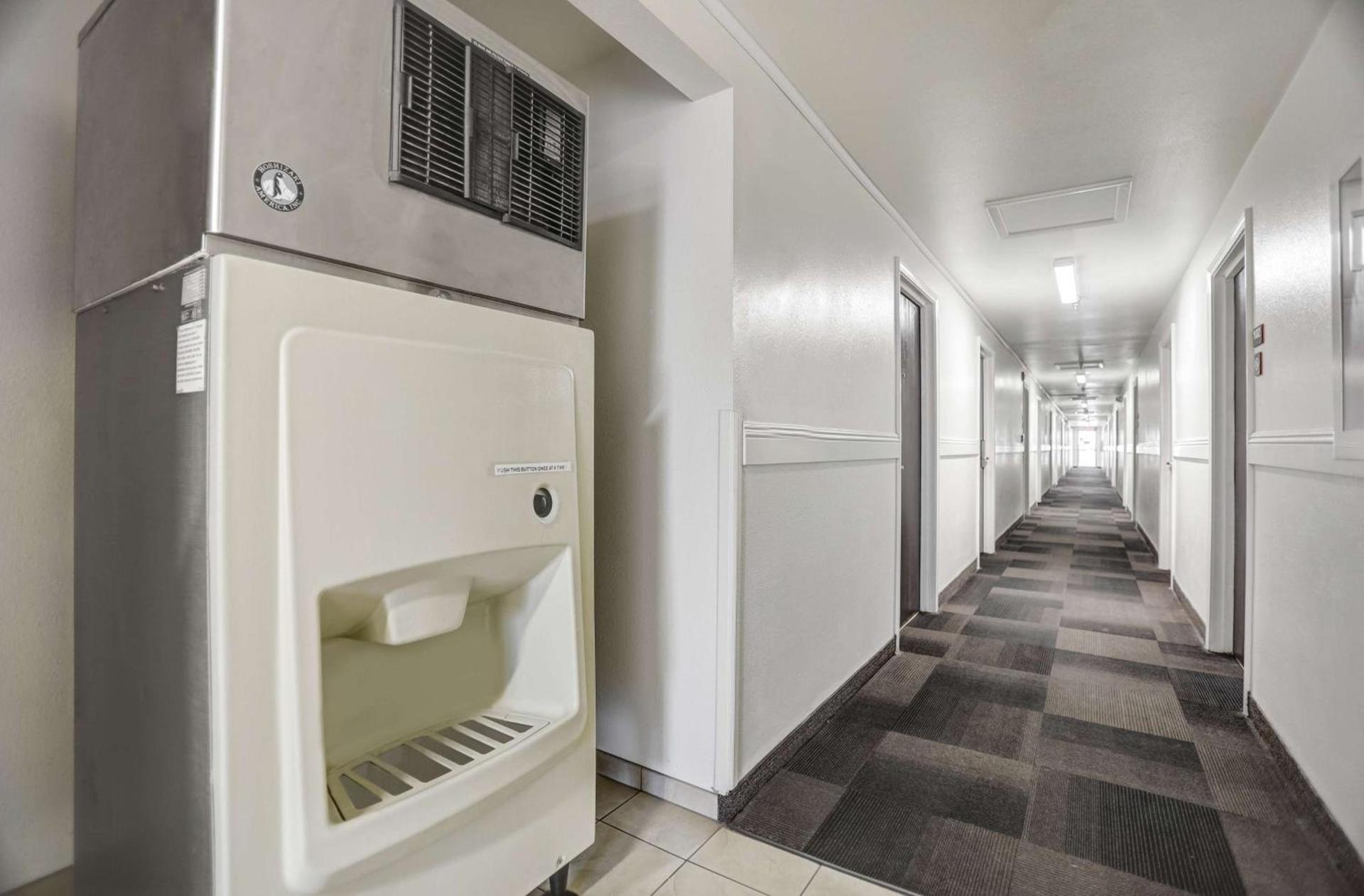 Motel 6-Espanola, NM photo 23