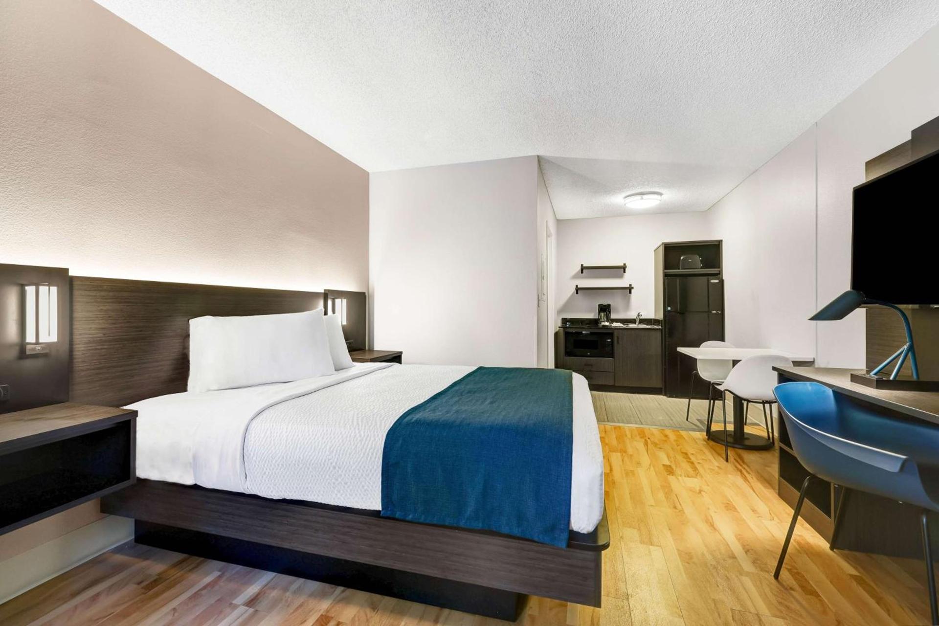 Studio 6-Mountlake Terrace, WA - Seattle photo 6