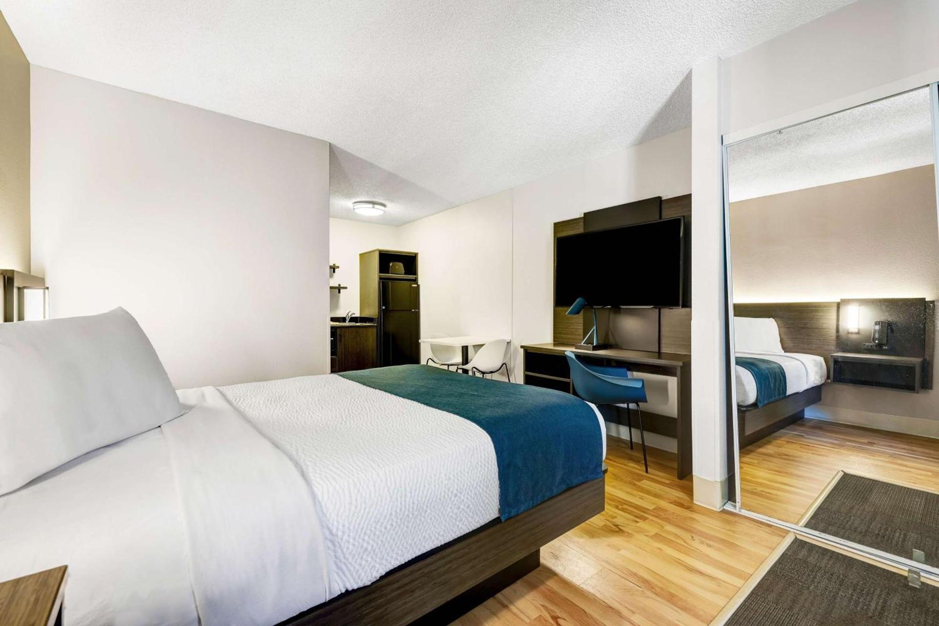 Studio 6-Mountlake Terrace, WA - Seattle photo 12