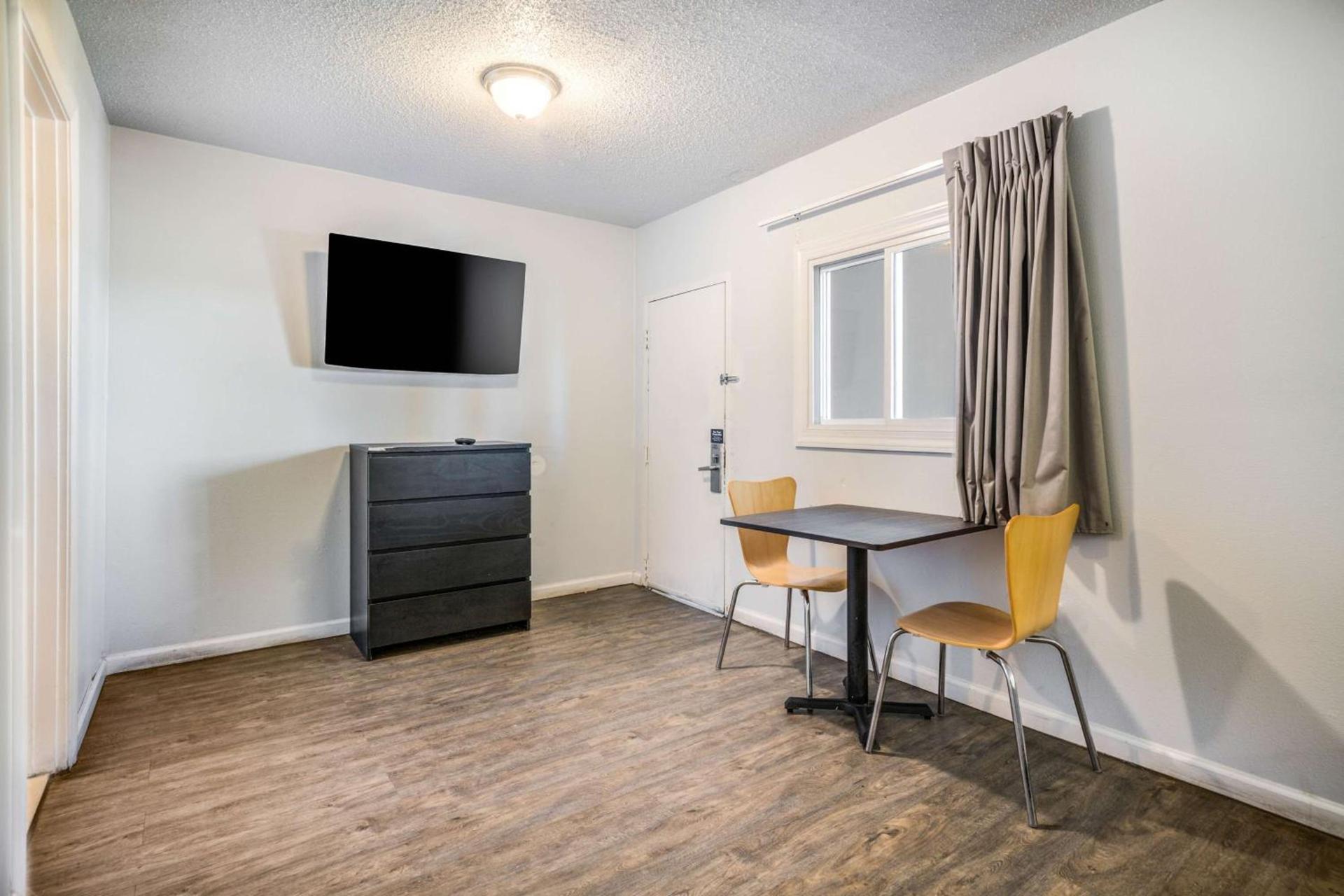 Motel 6-Toms River, NJ photo 16