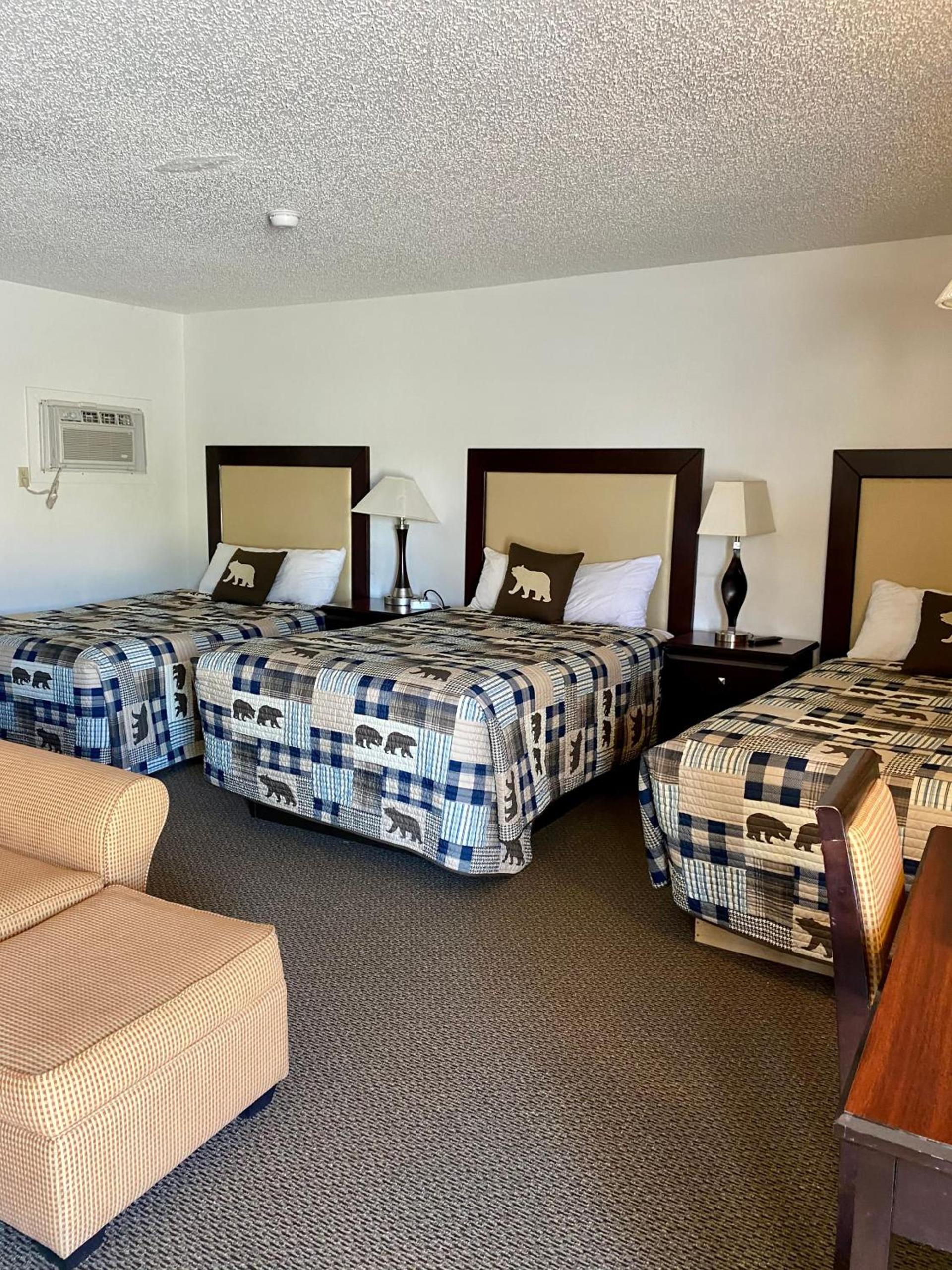 Holiday Lodge photo 35