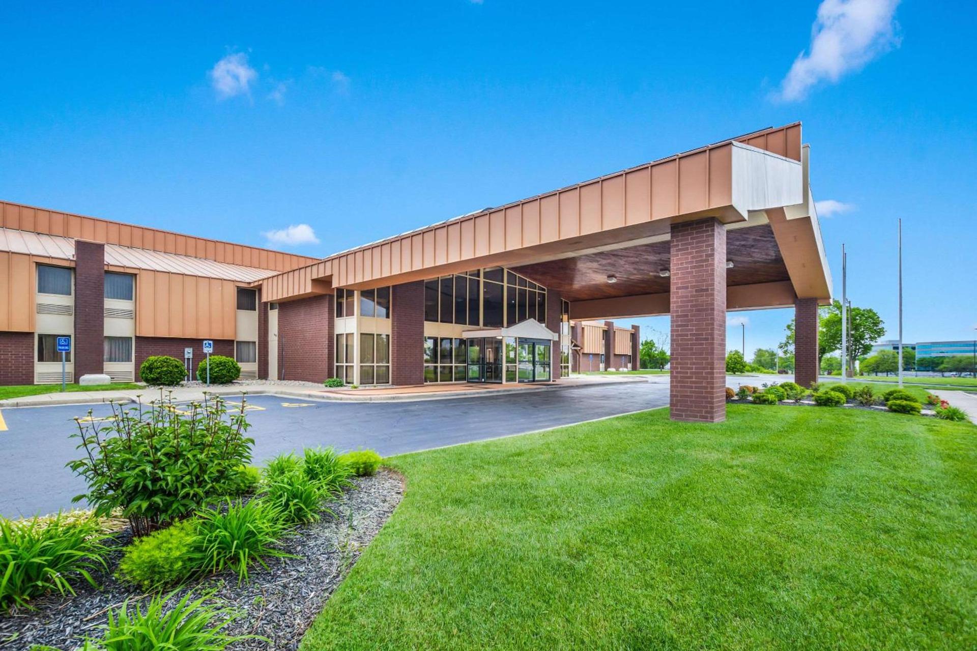Quality Inn & Suites Florence - Cincinnati South photo 2