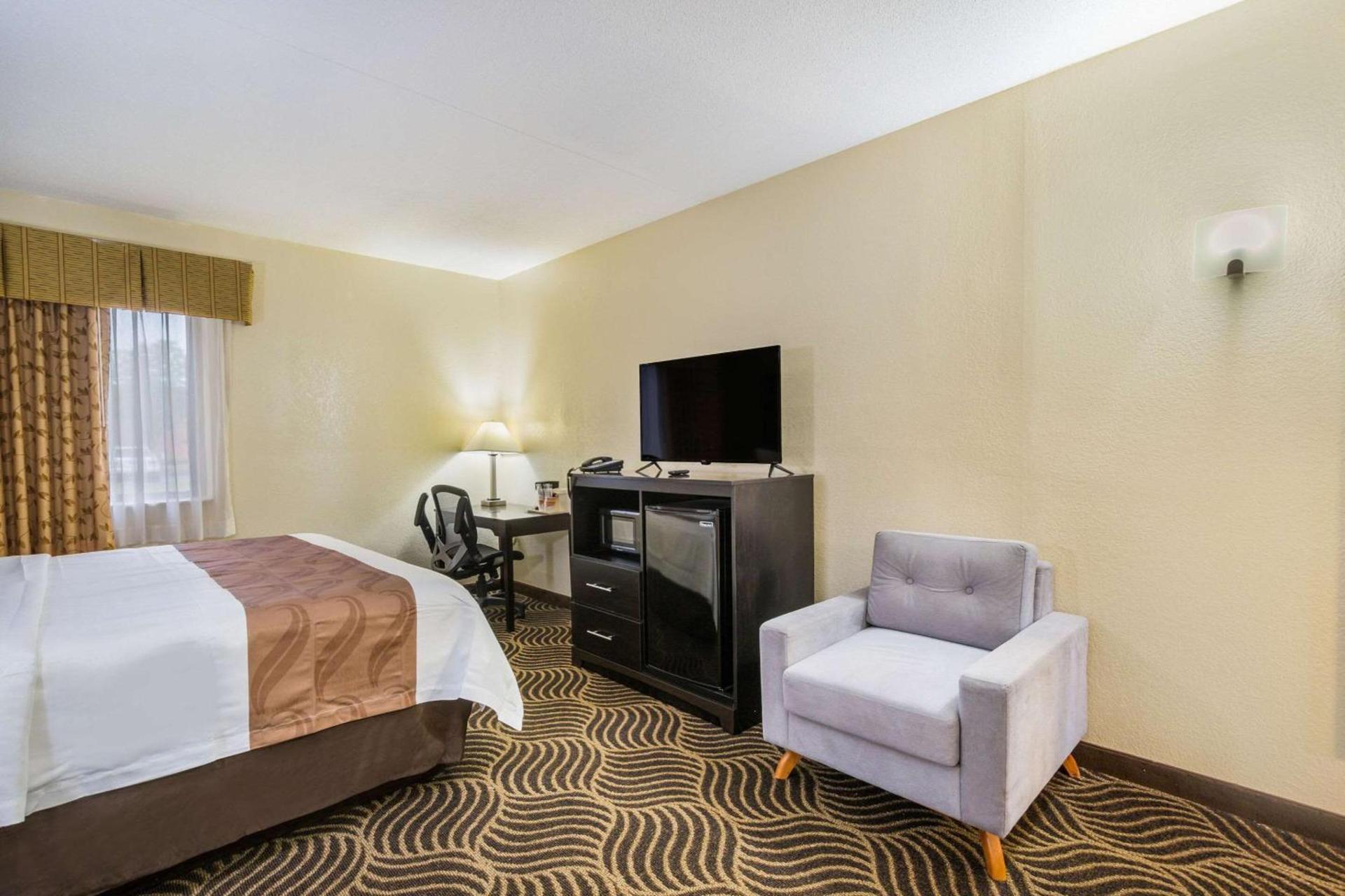 Quality Inn & Suites Florence - Cincinnati South photo 15