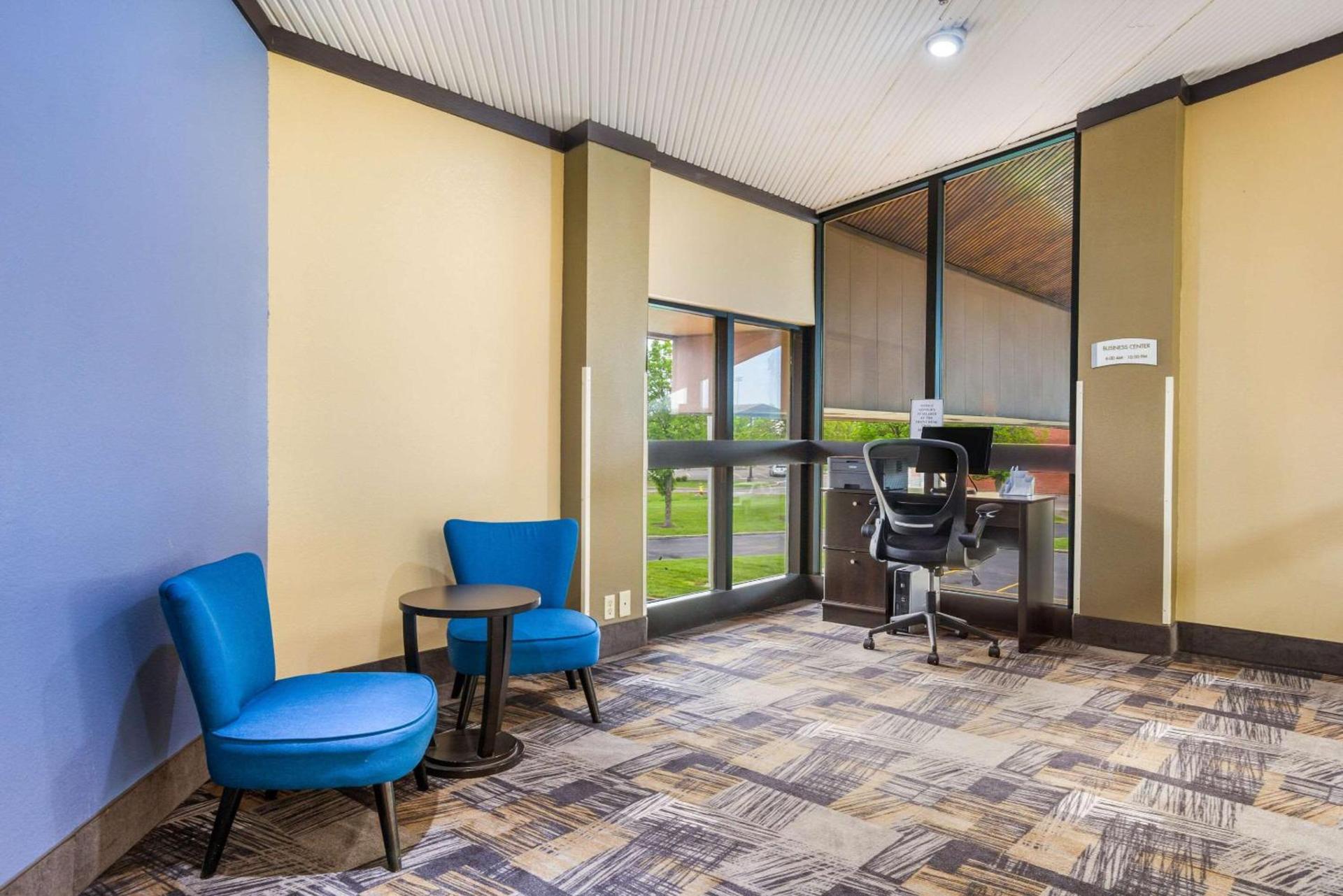 Quality Inn & Suites Florence - Cincinnati South photo 36