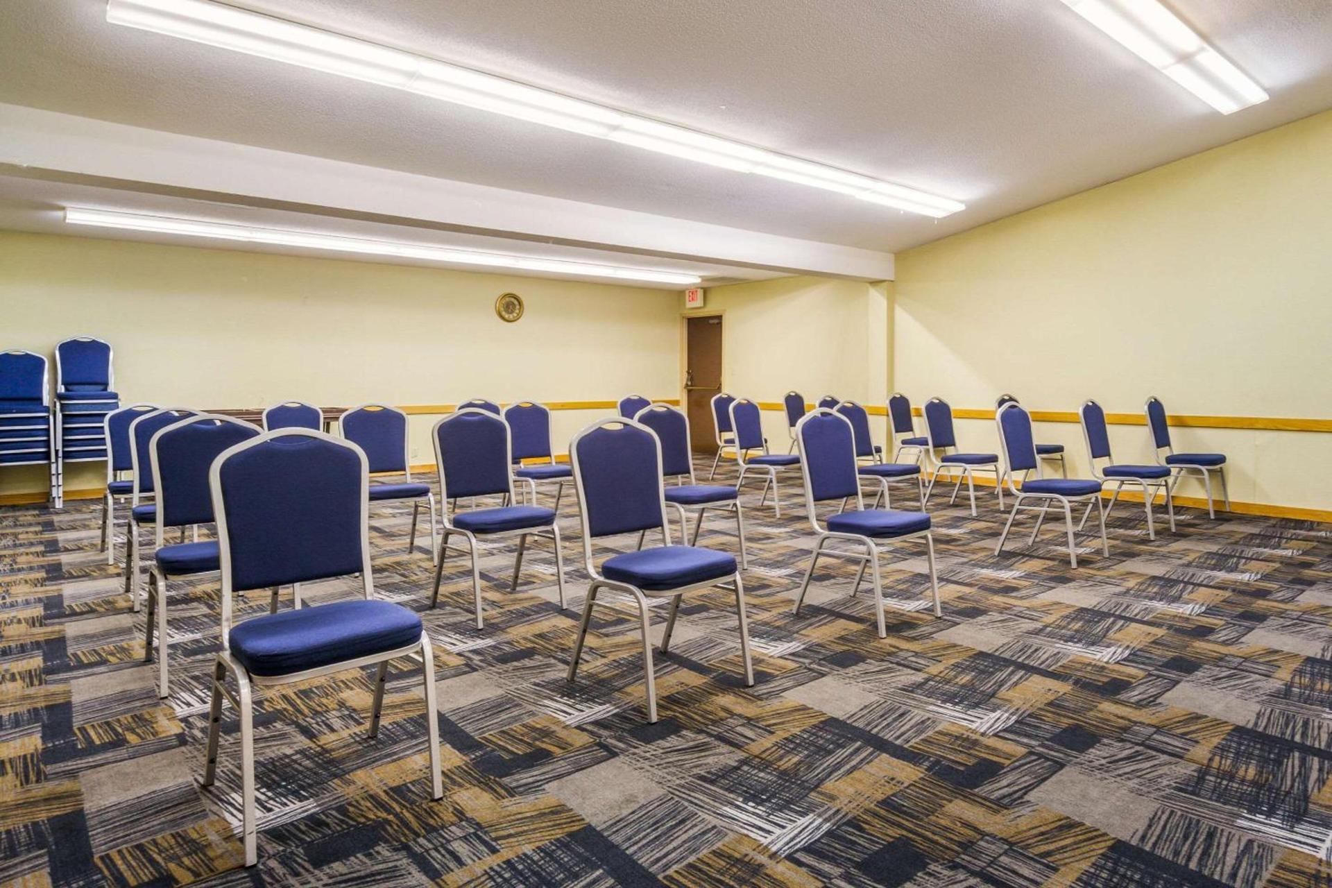 Quality Inn & Suites Florence - Cincinnati South photo 38