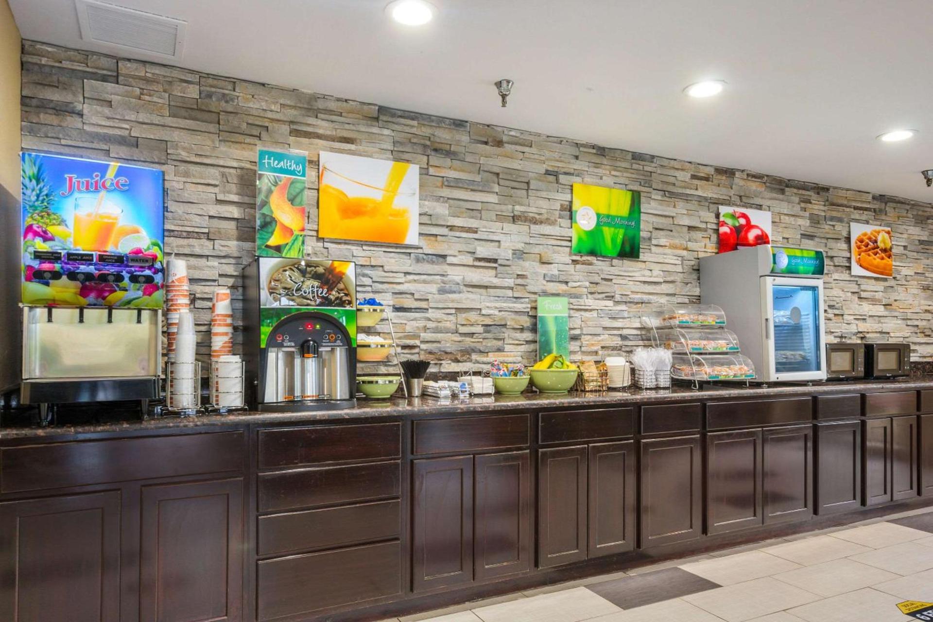 Quality Inn & Suites Florence - Cincinnati South photo 42