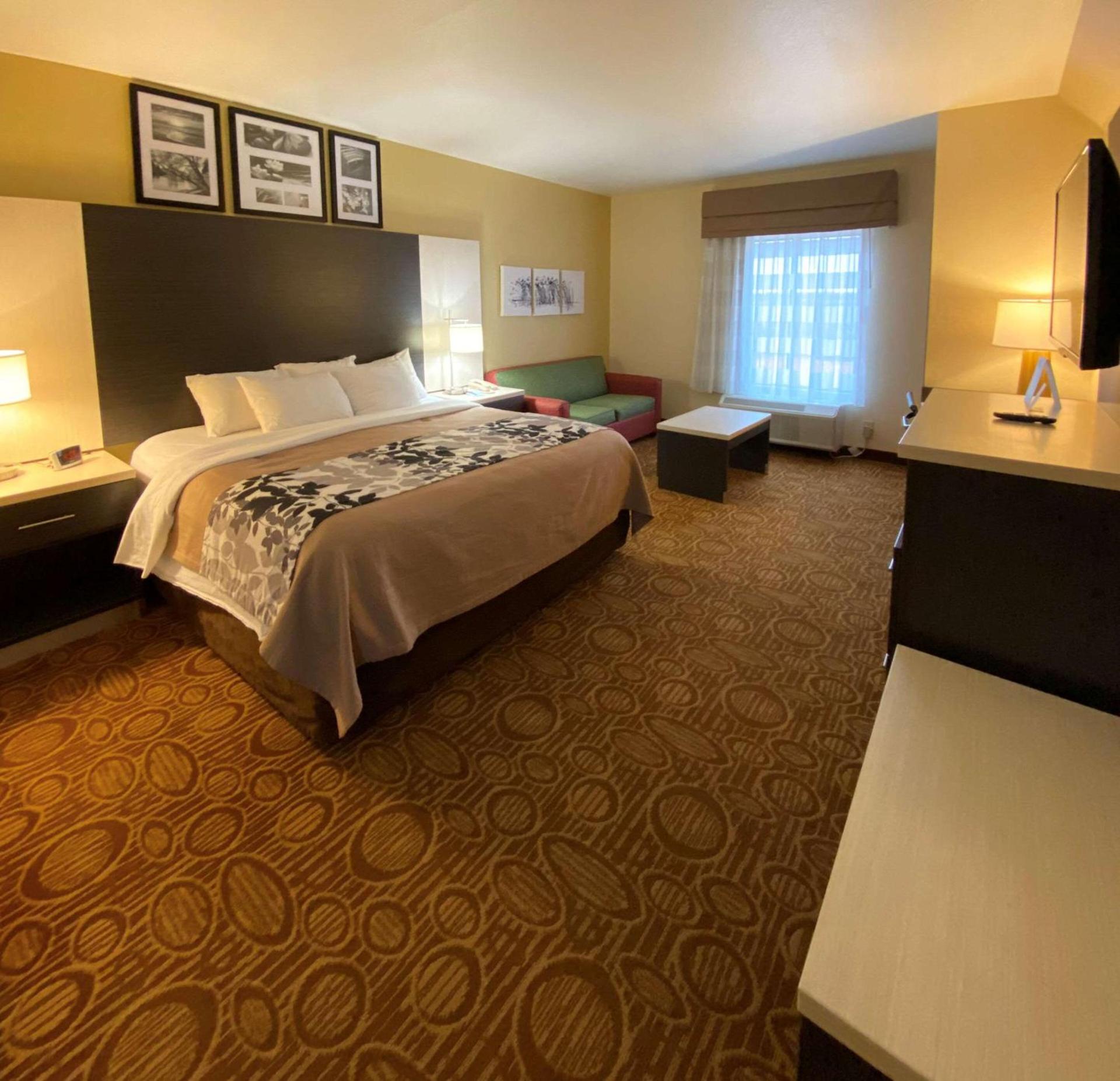 Sleep Inn & Suites Springdale West photo 15