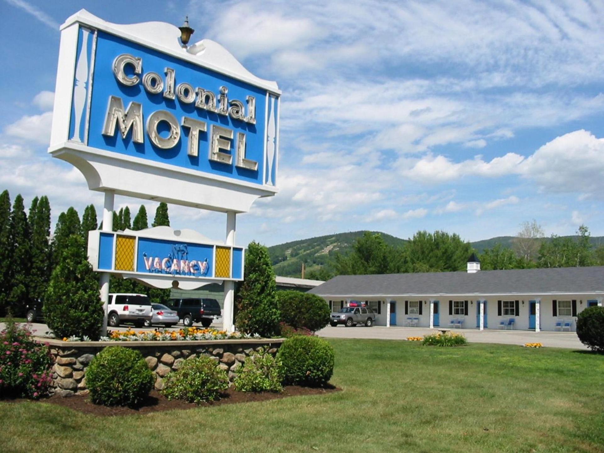 Colonial Motel photo 5
