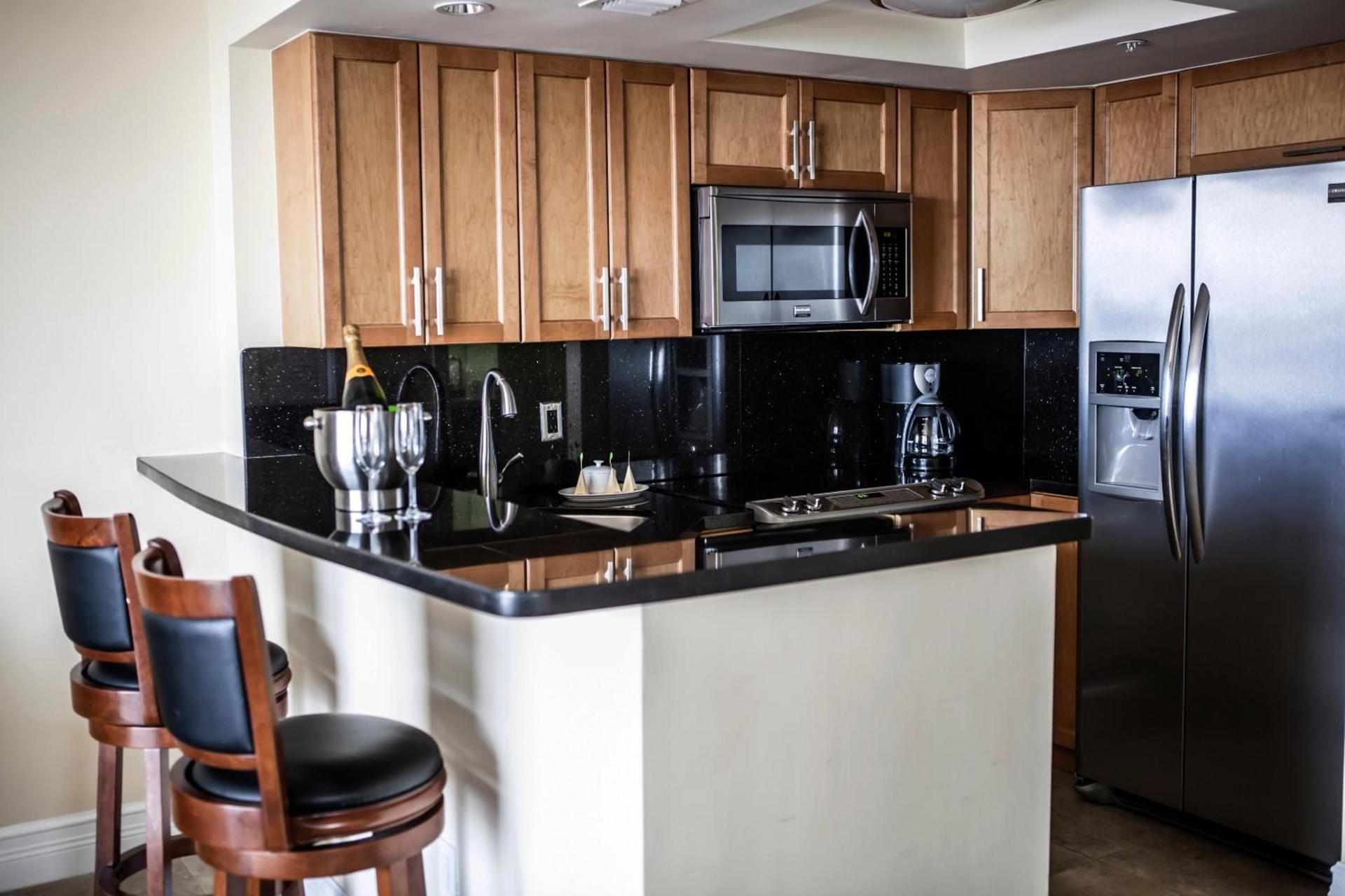 The Mutiny Luxury Suites Hotel photo 39
