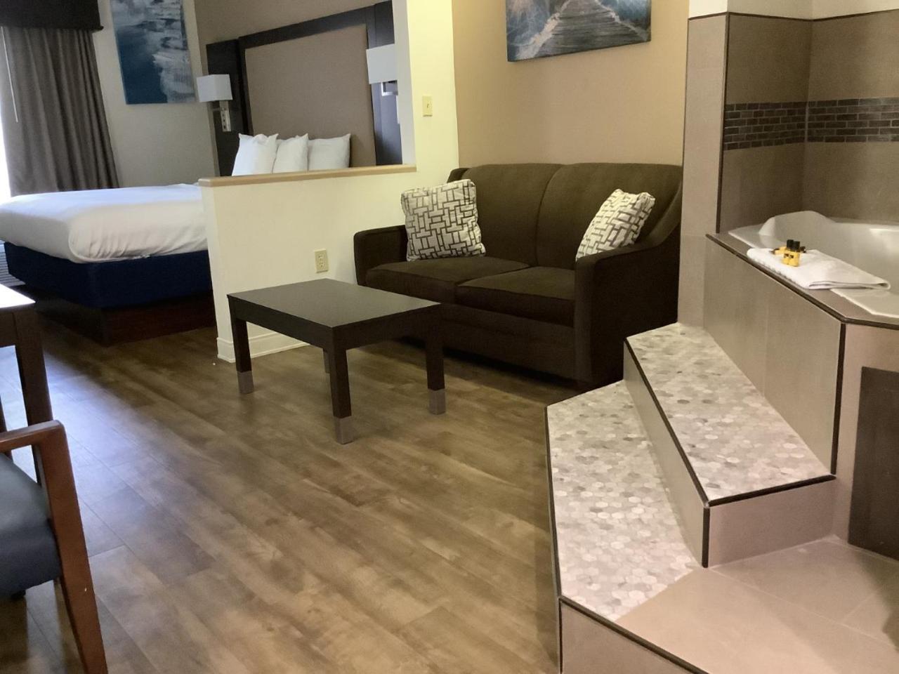Best Western Plus Madison photo 29