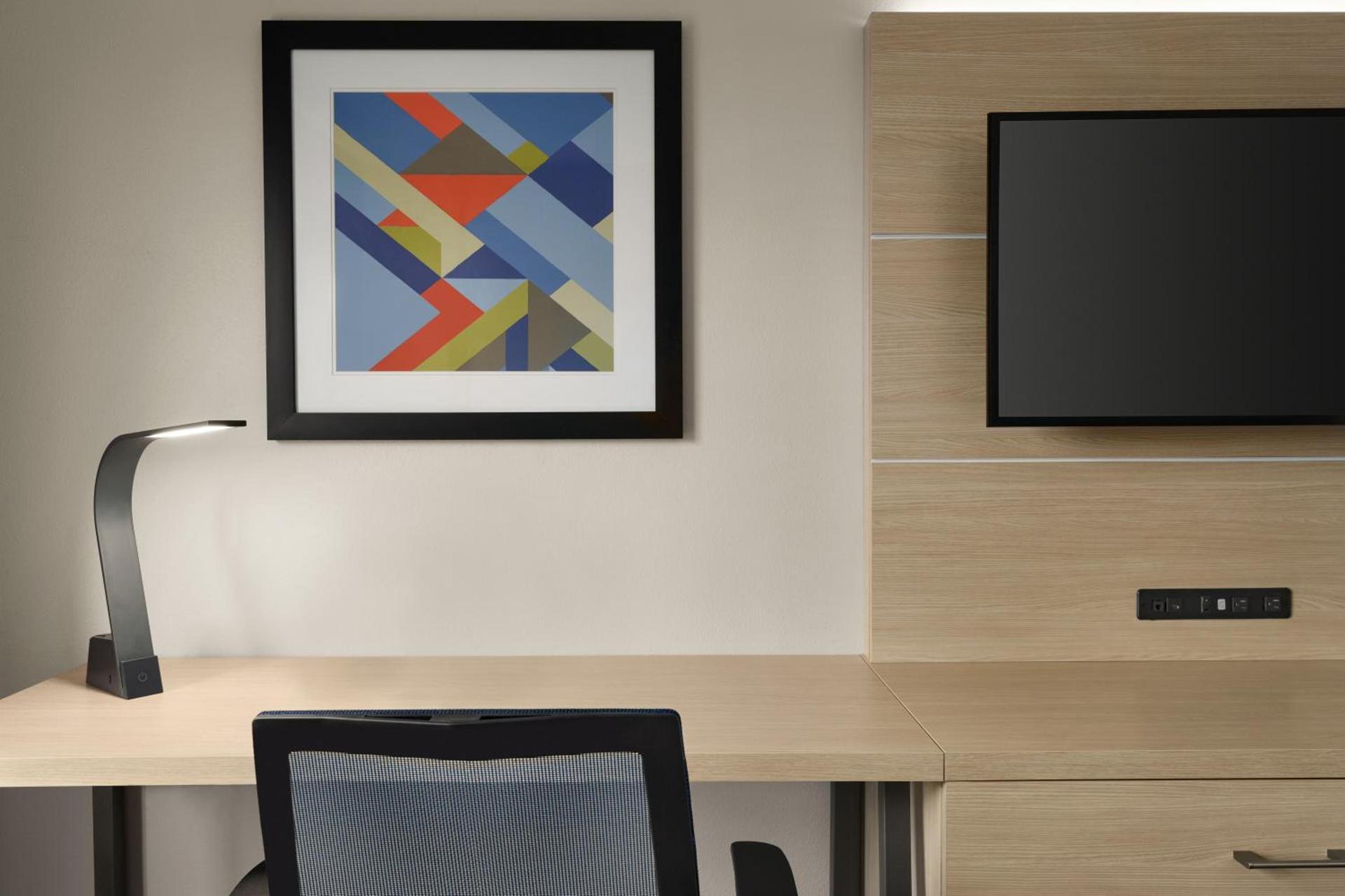Holiday Inn Express Hotel & Suites Mount Pleasant - Charleston by IHG photo 30