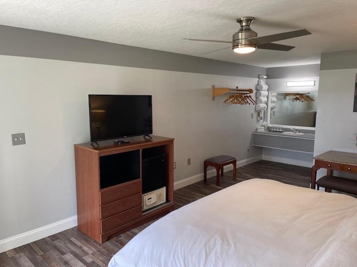 Idle Awhile Resort photo 7