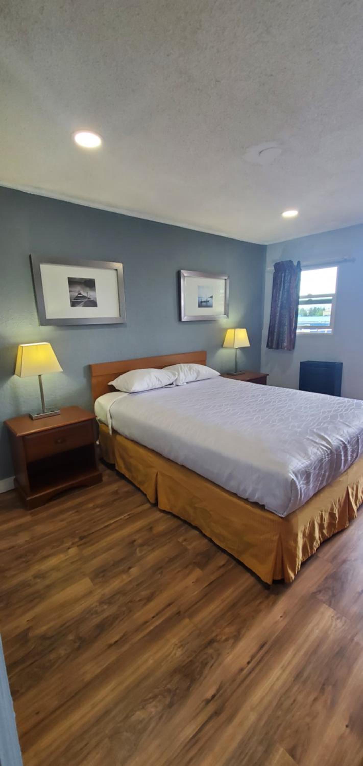 Travelers Inn photo 22