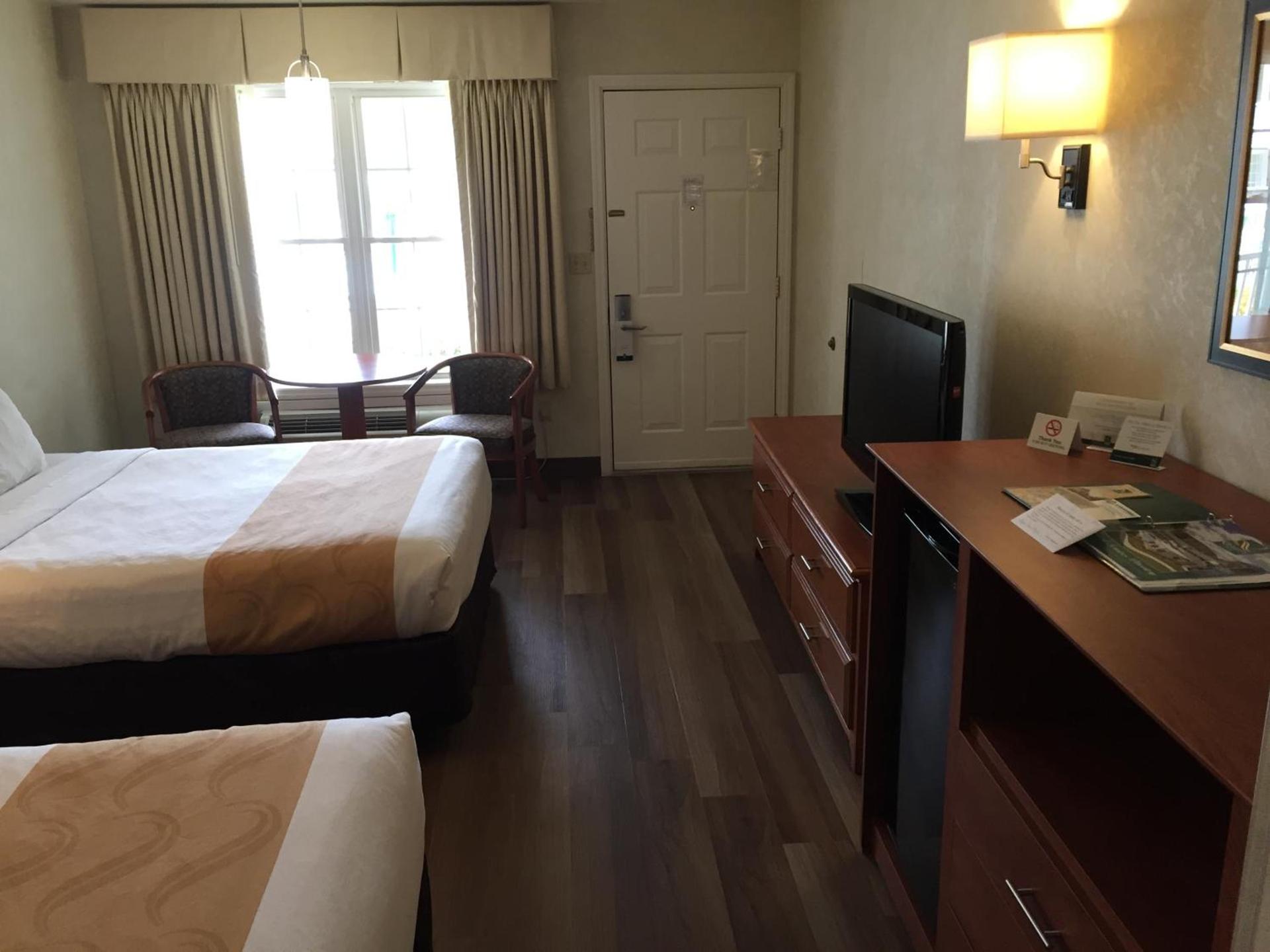 Quality Inn Lake George photo 27
