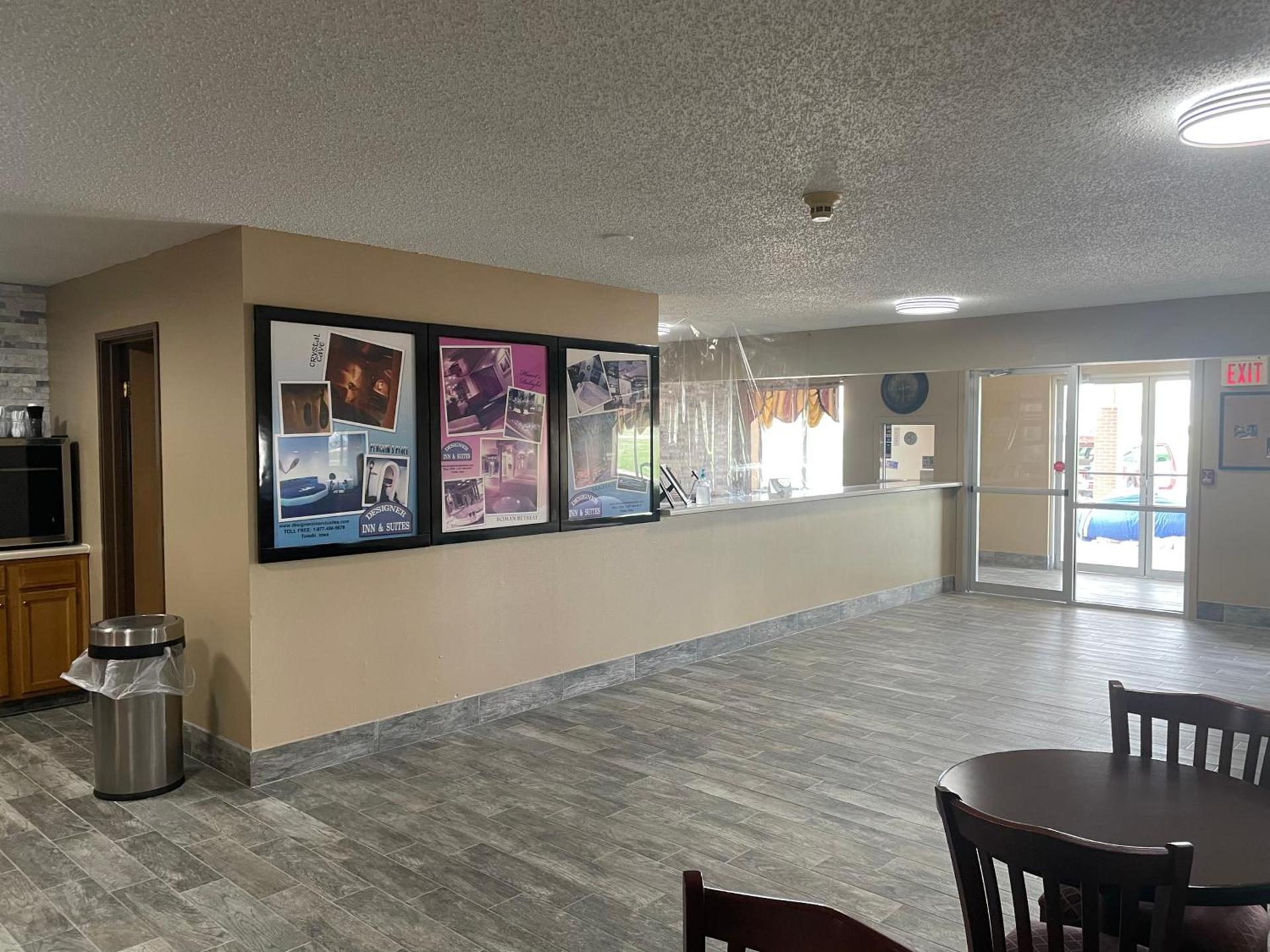 Designer Inn and Suites photo 6