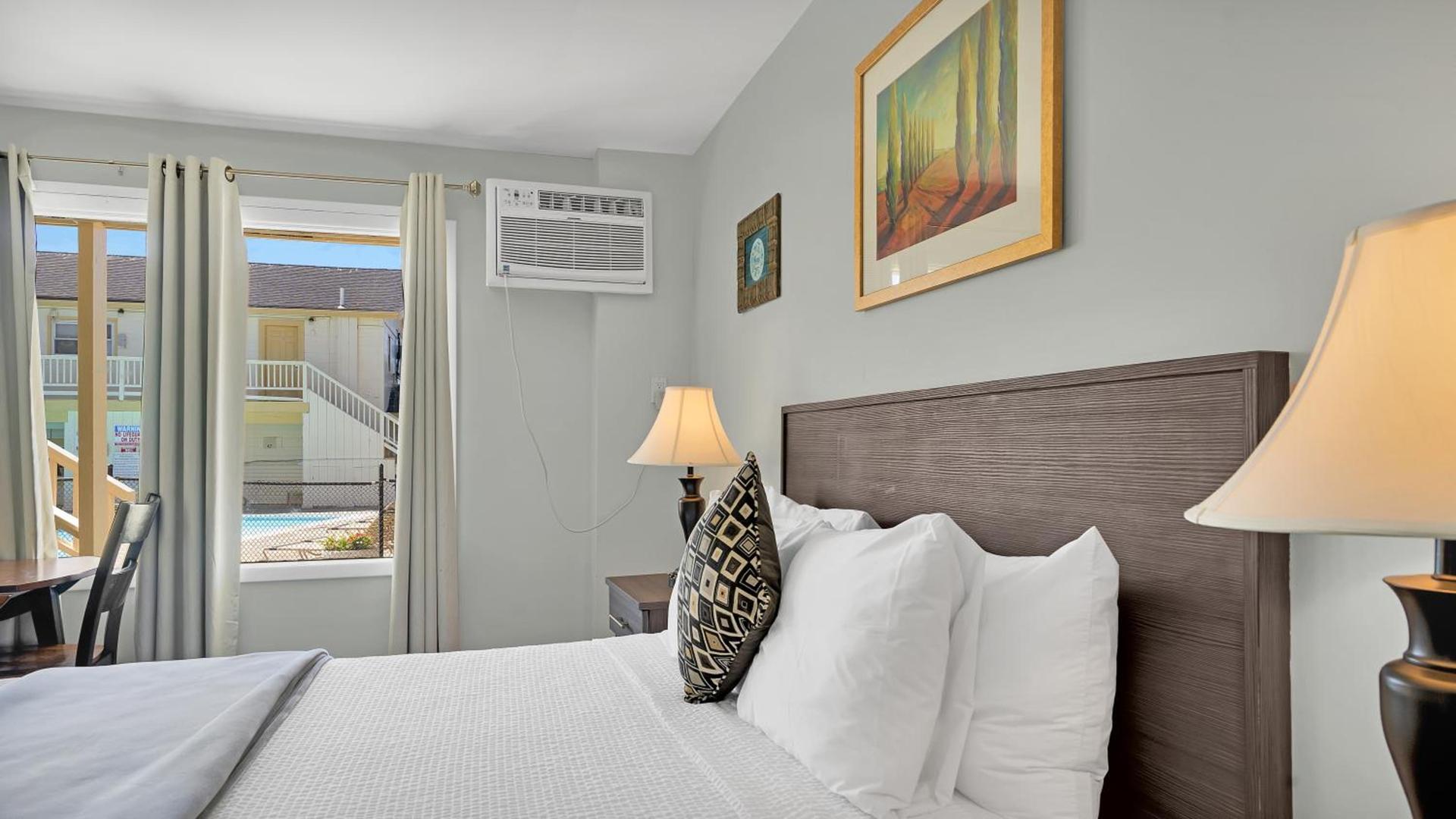 A Wave Inn - Montauk photo 36