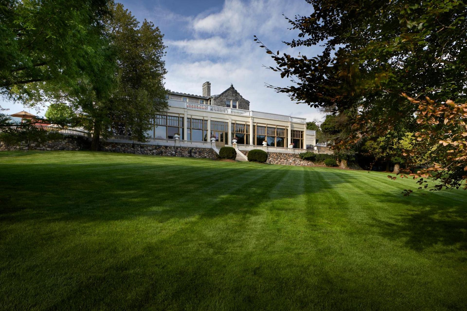 Tarrytown House Estate photo 63