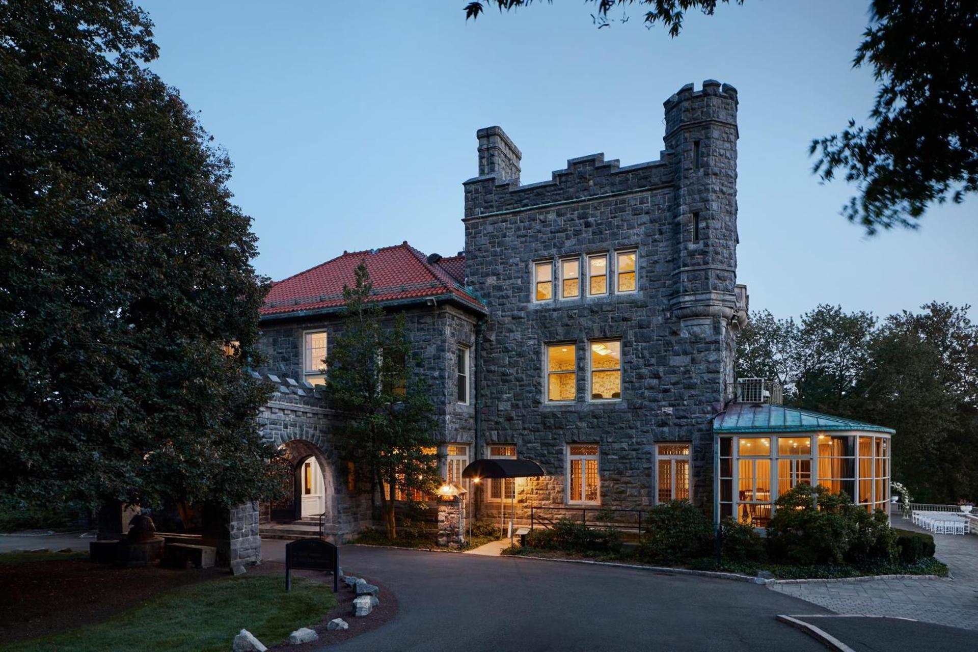 Tarrytown House Estate photo 2