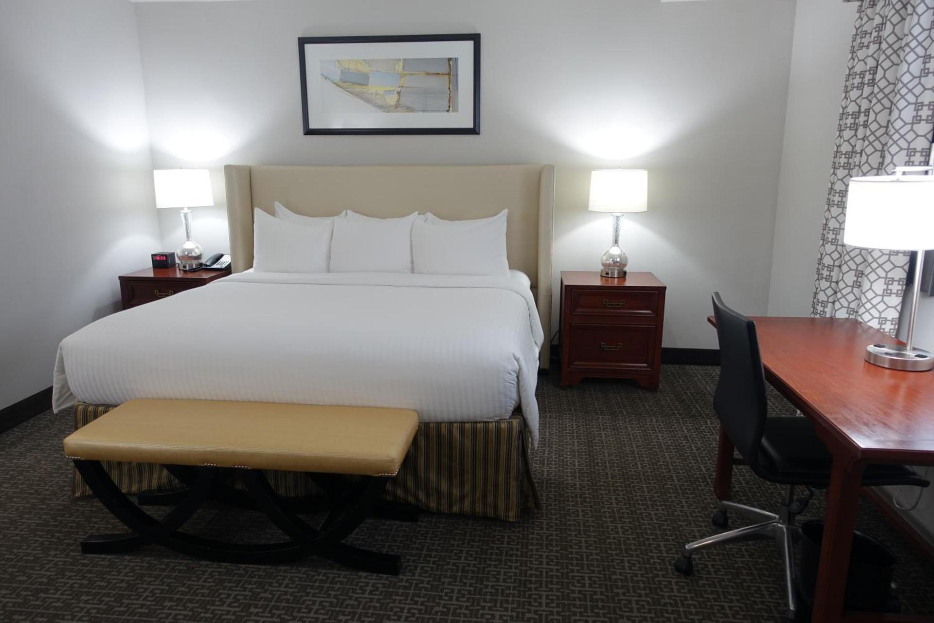 State Plaza Hotel photo 2