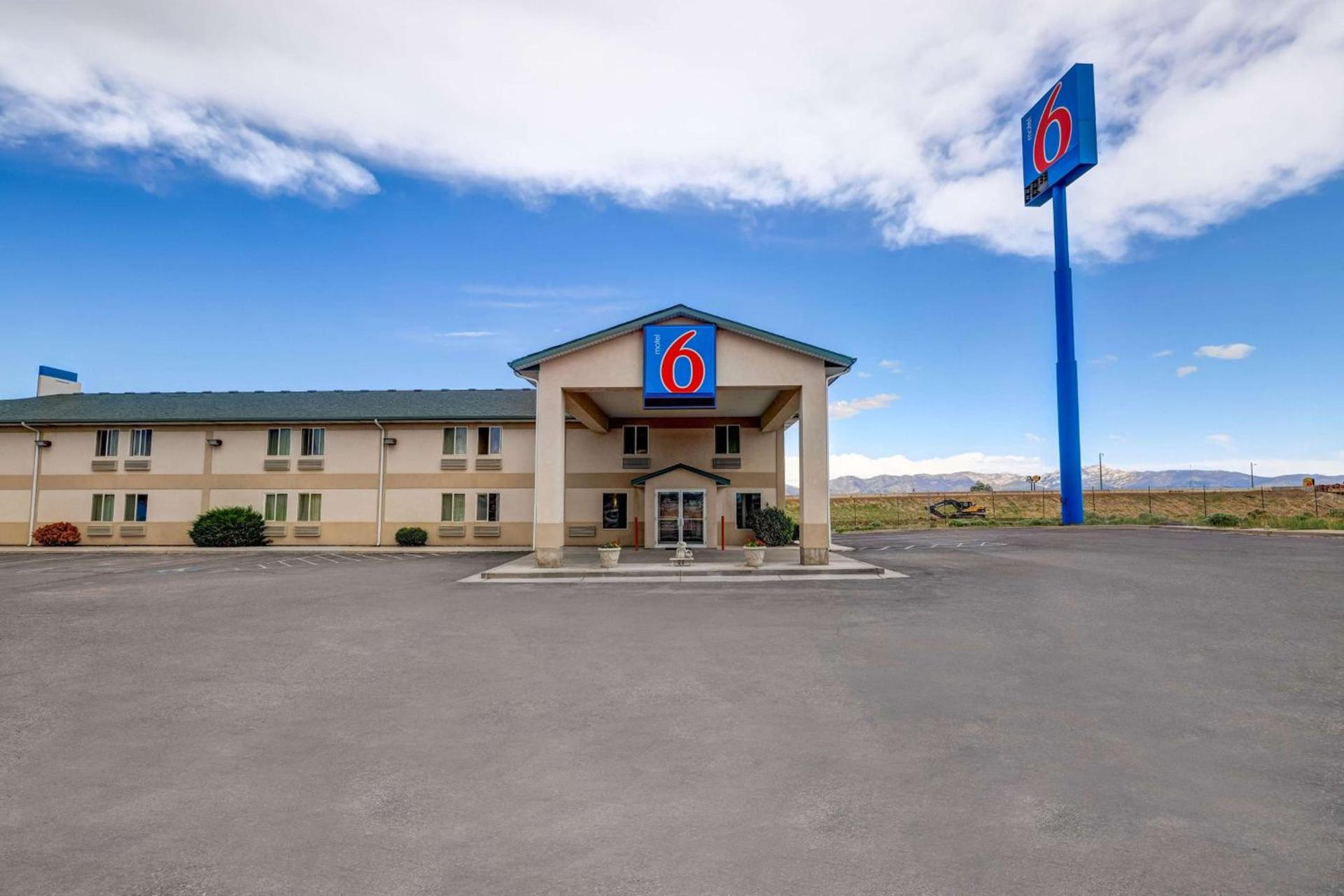 Motel 6-Beaver, UT photo 2