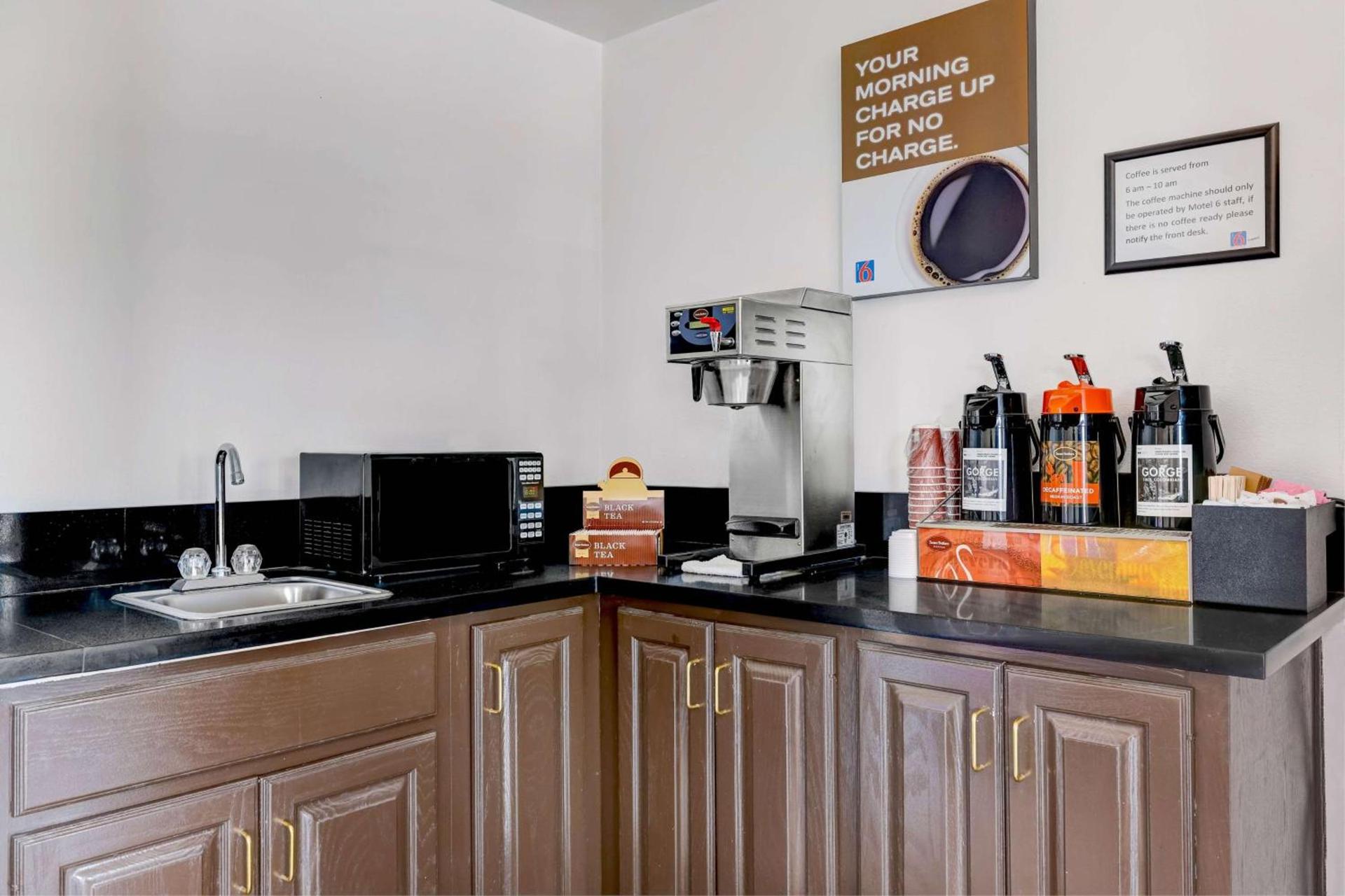 Motel 6-Beaver, UT photo 23