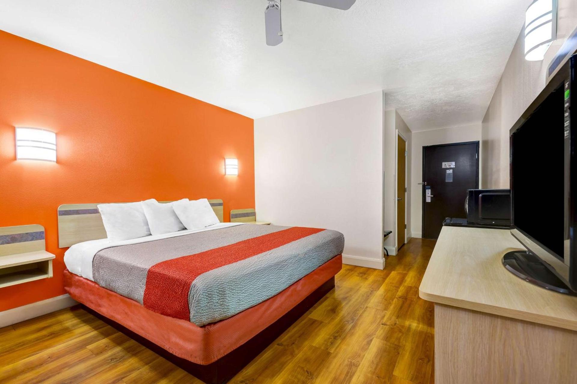 Motel 6-Beaver, UT photo 7